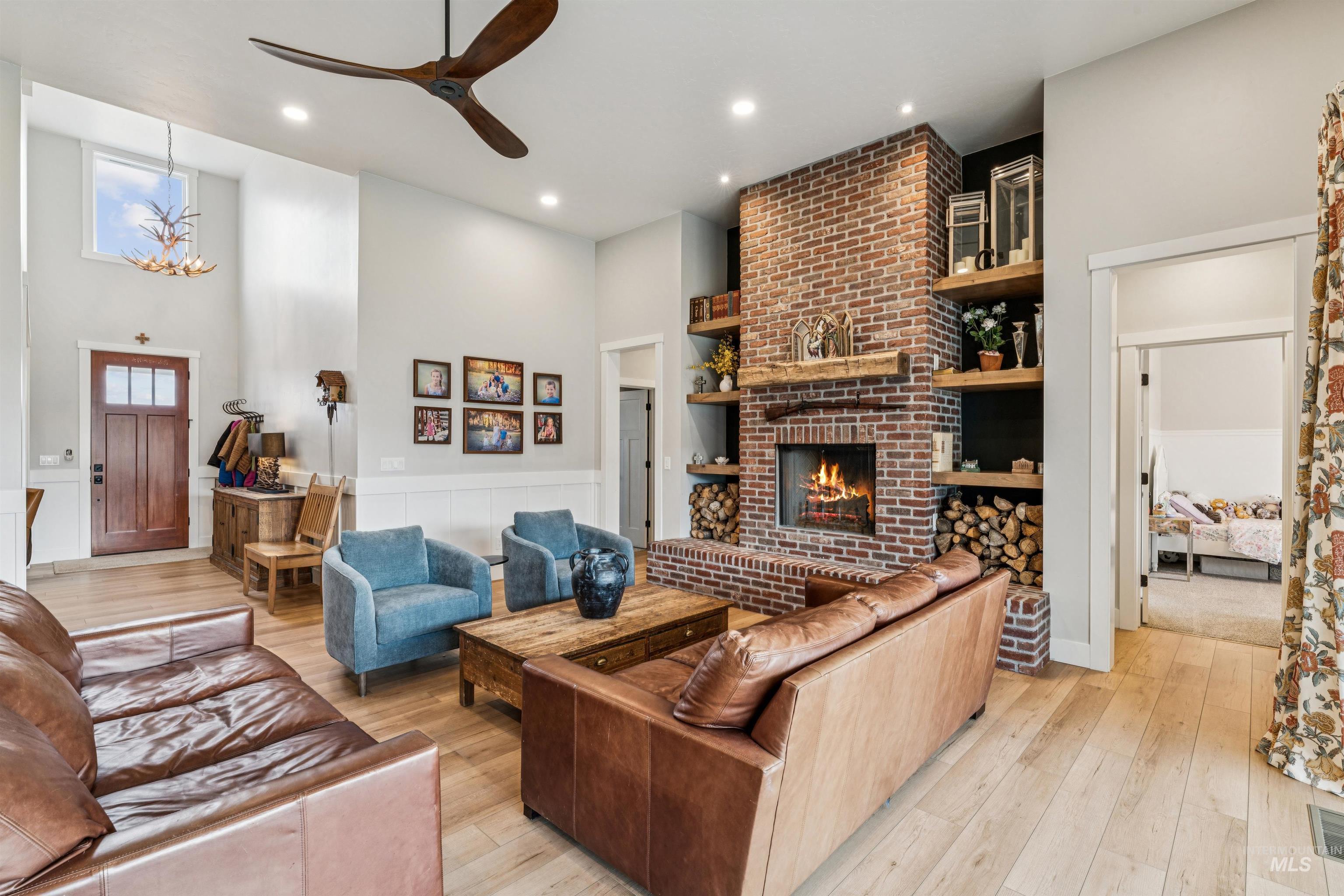 547 Bass Run Ln, Marsing, Idaho 83639-8200, 4 Bedrooms, 4.5 Bathrooms, Residential For Sale, Price $1,700,000,MLS 98974786