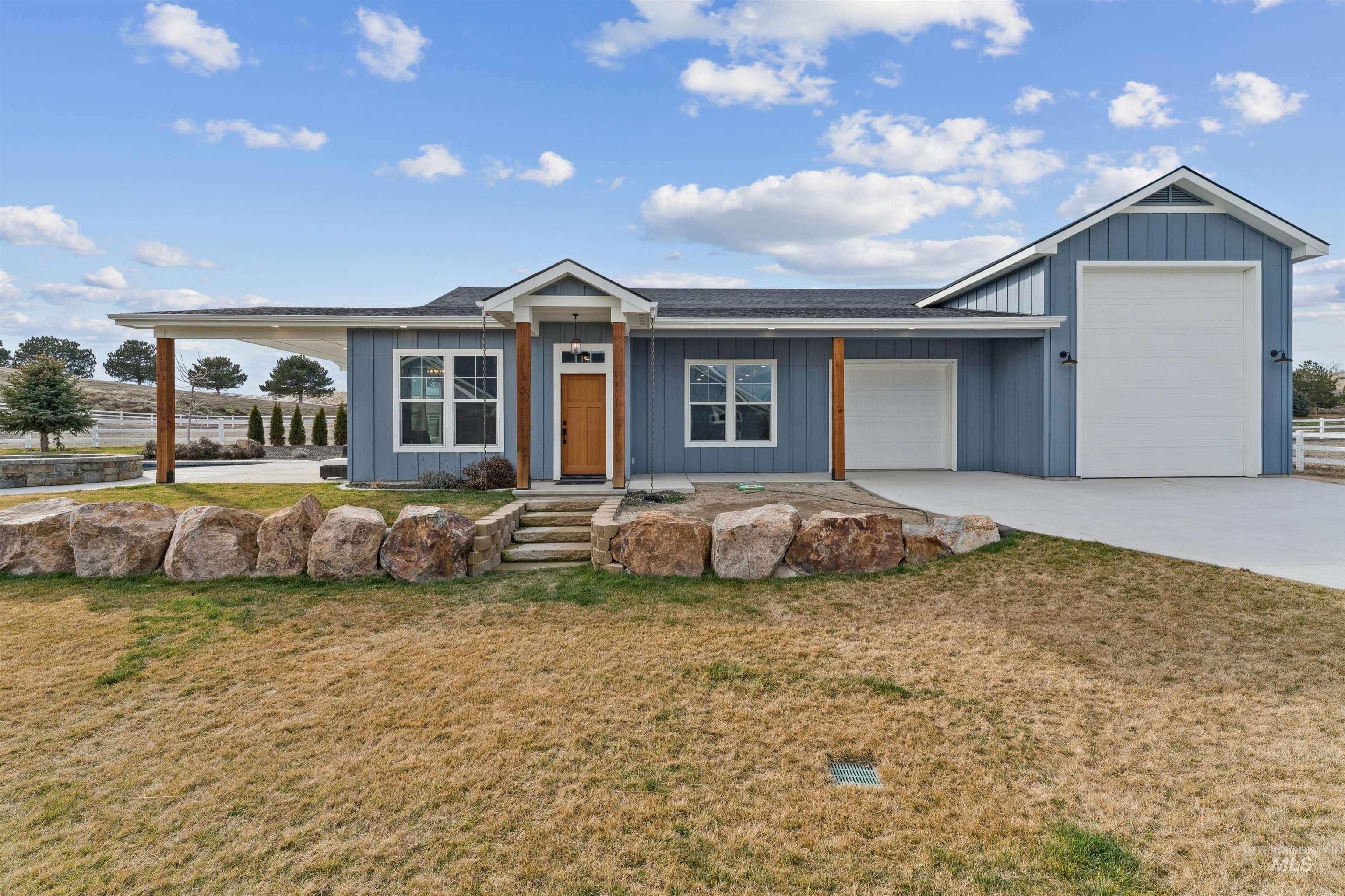 547 Bass Run Ln, Marsing, Idaho 83639-8200, 4 Bedrooms, 4.5 Bathrooms, Residential For Sale, Price $1,700,000,MLS 98974786