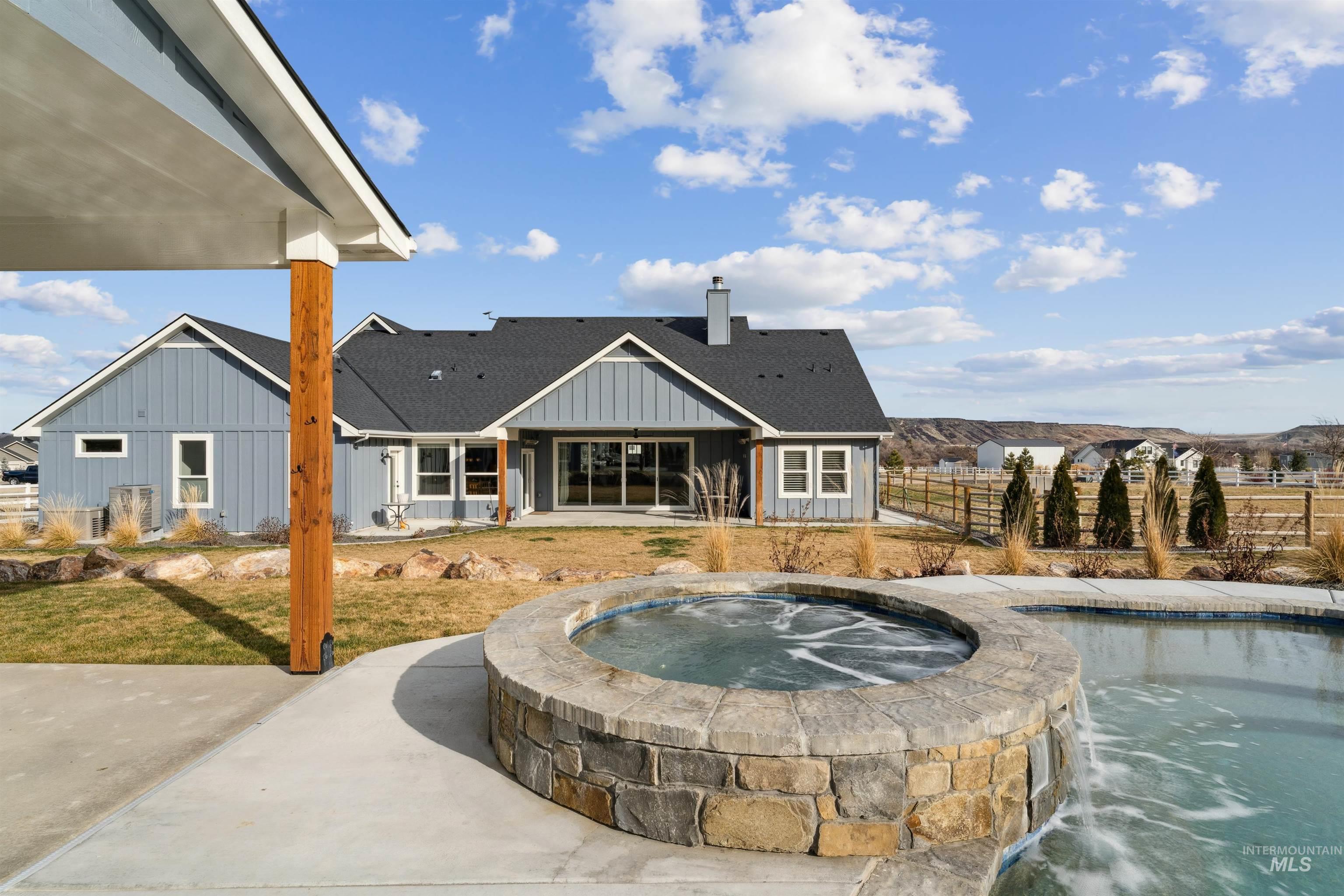 547 Bass Run Ln, Marsing, Idaho 83639-8200, 4 Bedrooms, 4.5 Bathrooms, Residential For Sale, Price $1,700,000,MLS 98974786