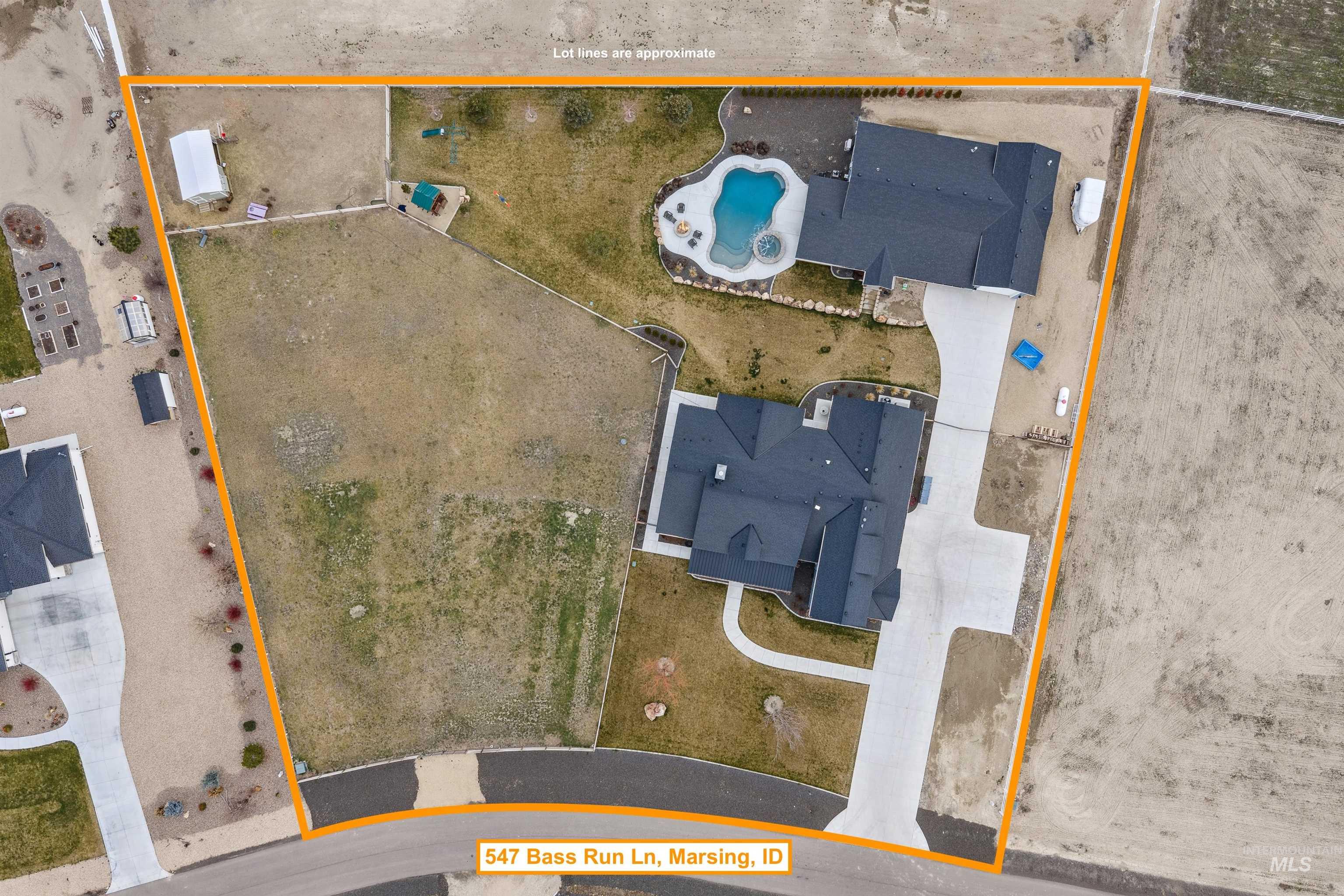 547 Bass Run Ln, Marsing, Idaho 83639-8200, 4 Bedrooms, 4.5 Bathrooms, Residential For Sale, Price $1,700,000,MLS 98974786