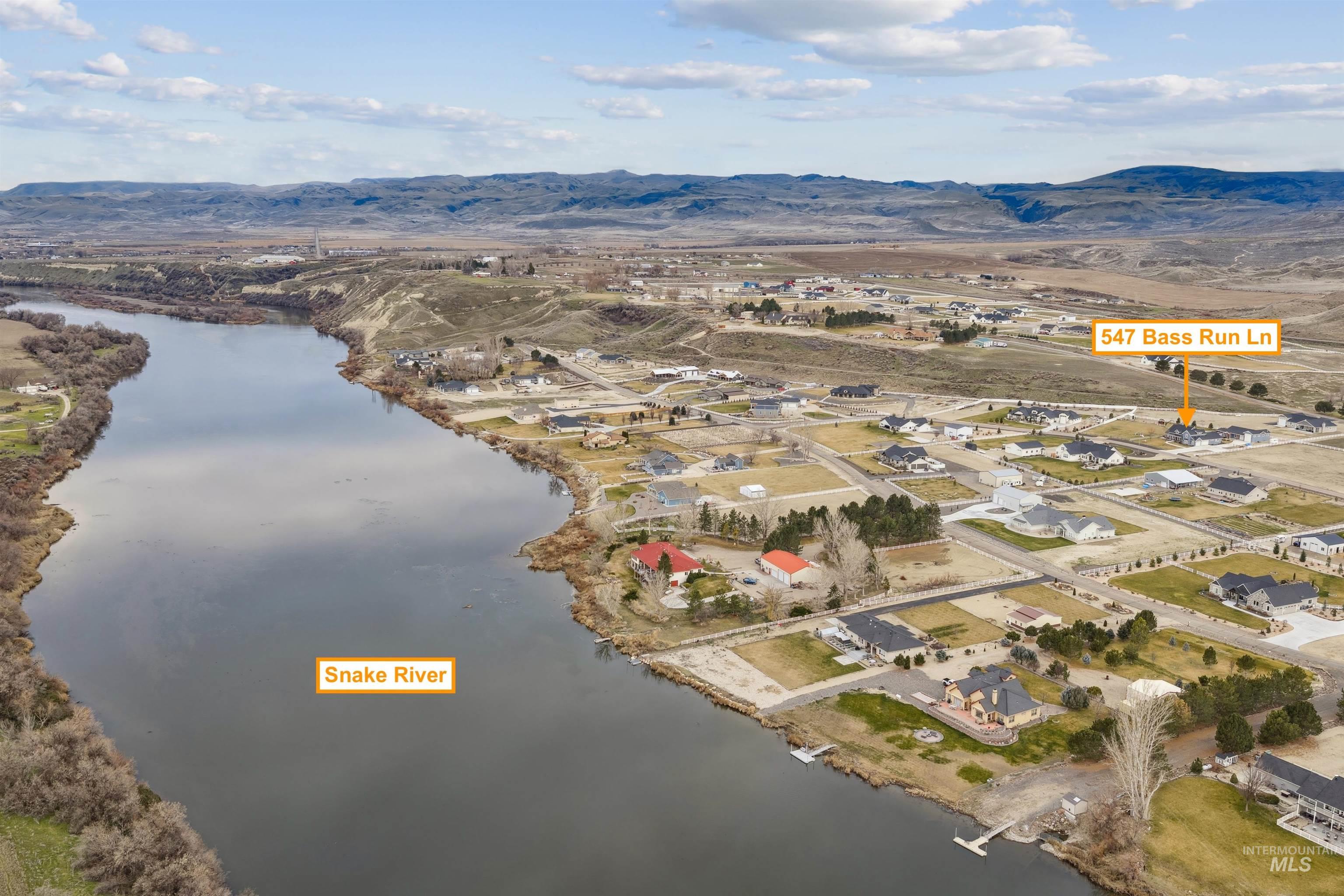 547 Bass Run Ln, Marsing, Idaho 83639-8200, 4 Bedrooms, 4.5 Bathrooms, Residential For Sale, Price $1,700,000,MLS 98974786