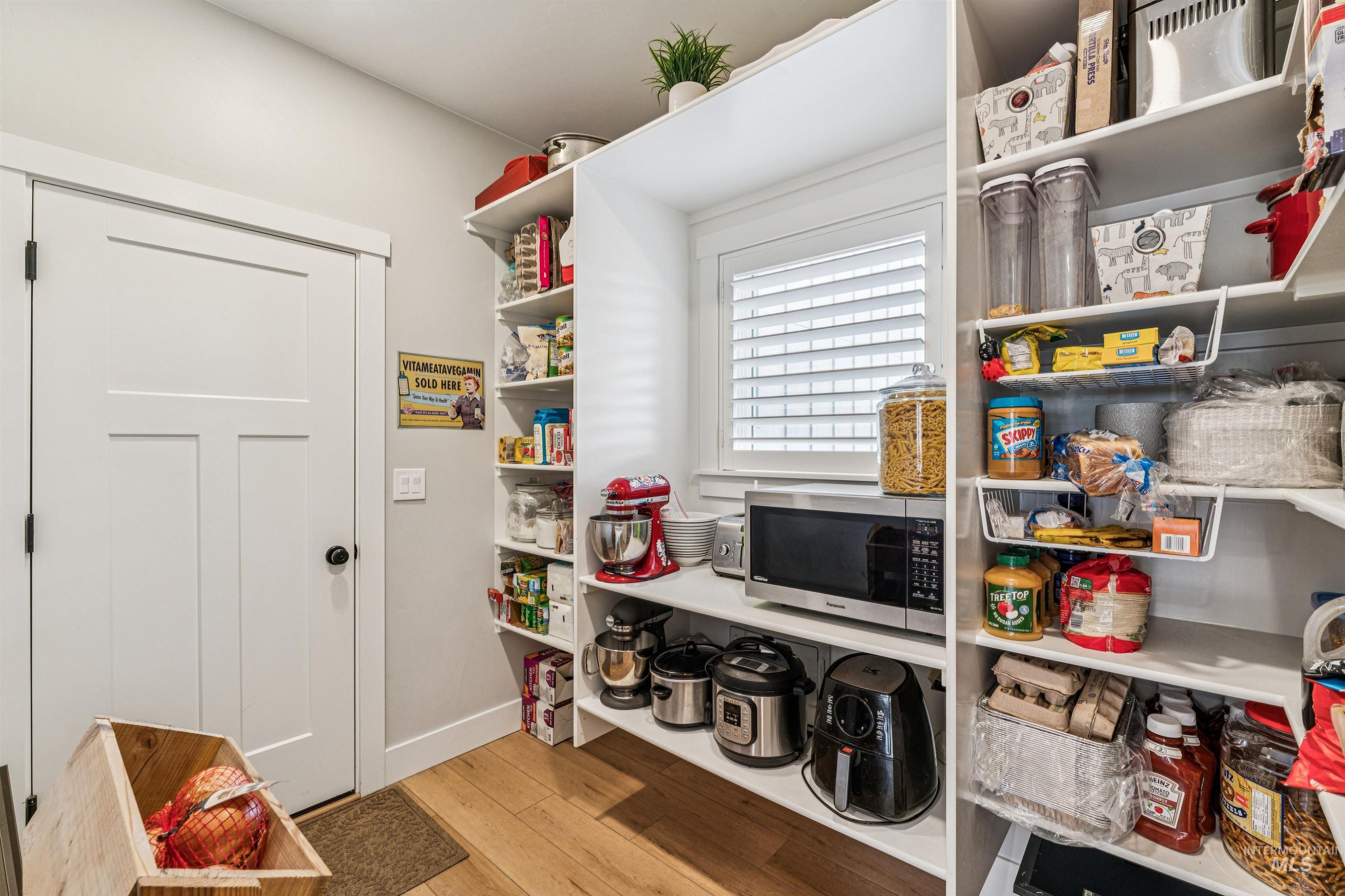 547 Bass Run Ln, Marsing, Idaho 83639-8200, 4 Bedrooms, 4.5 Bathrooms, Residential For Sale, Price $1,700,000,MLS 98974786