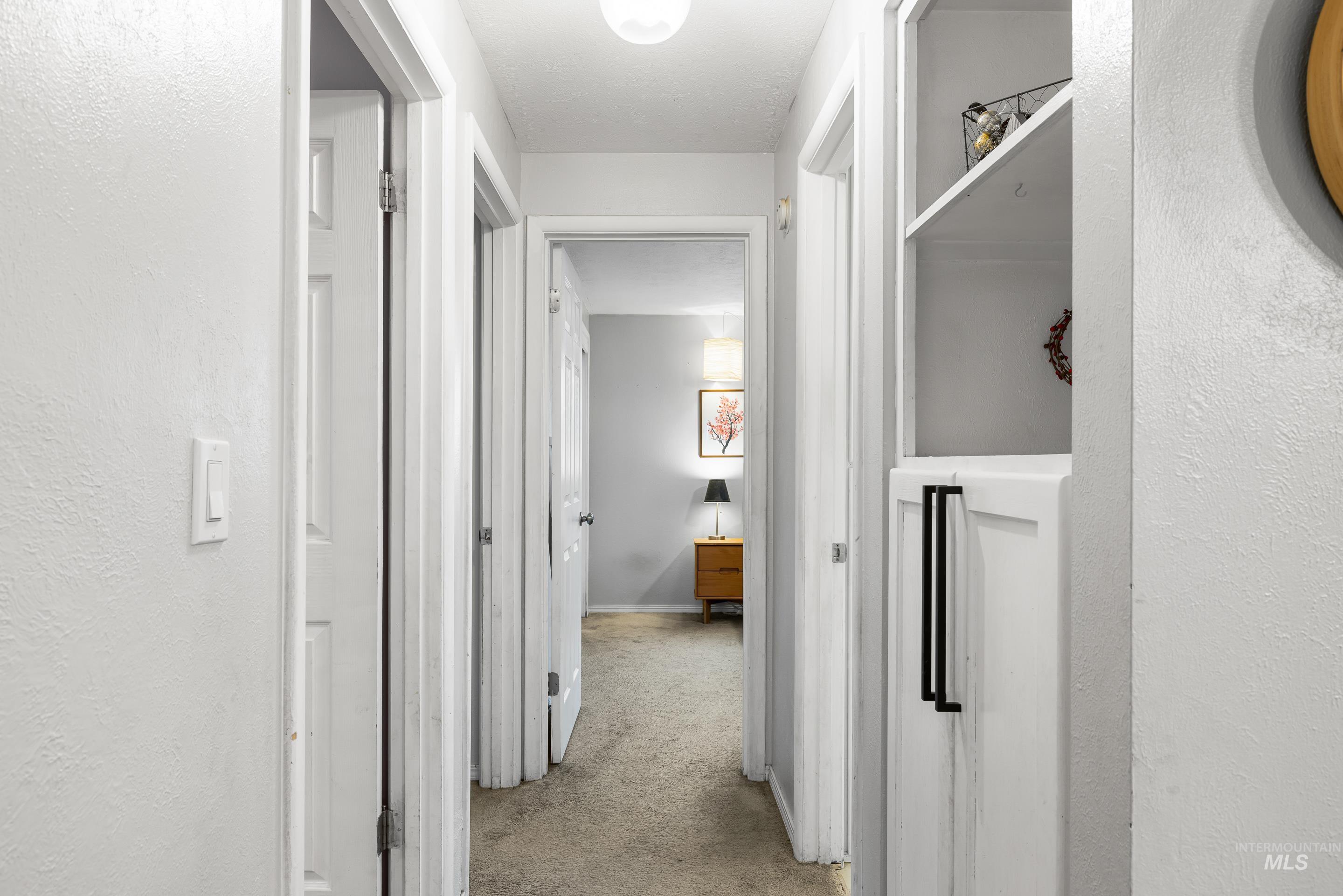 3333 N Pepperwood Dr, Boise, Idaho 83704, 3 Bedrooms, 2 Bathrooms, Residential For Sale, Price $400,000,MLS 98974787