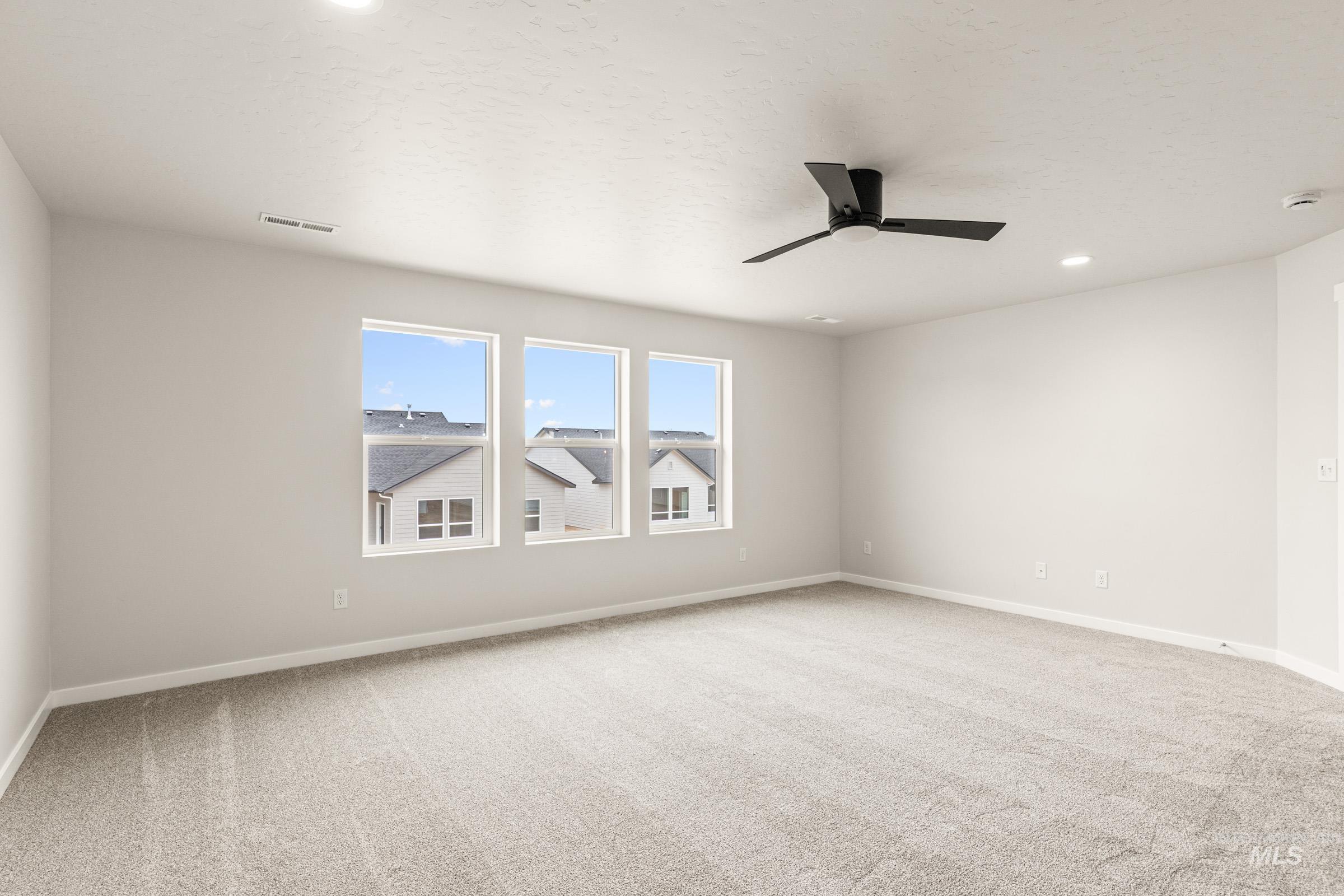 8178 E Cool River Lp, Nampa, Idaho 83687, 4 Bedrooms, 3 Bathrooms, Residential For Sale, Price $589,990, 98974789