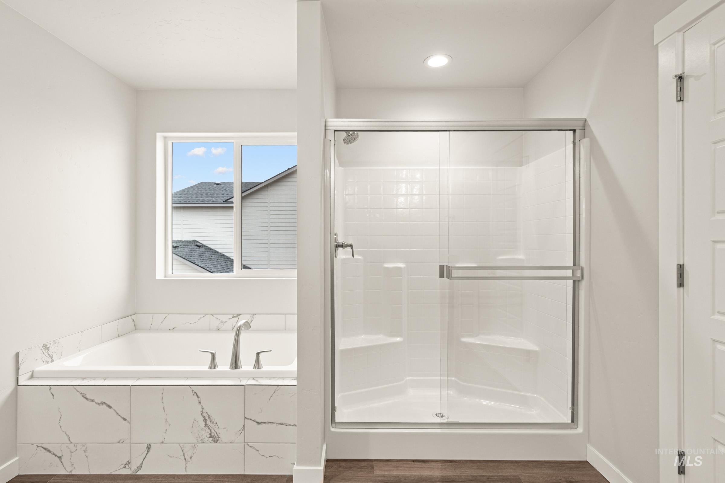 8178 E Cool River Lp, Nampa, Idaho 83687, 4 Bedrooms, 3 Bathrooms, Residential For Sale, Price $589,990, 98974789