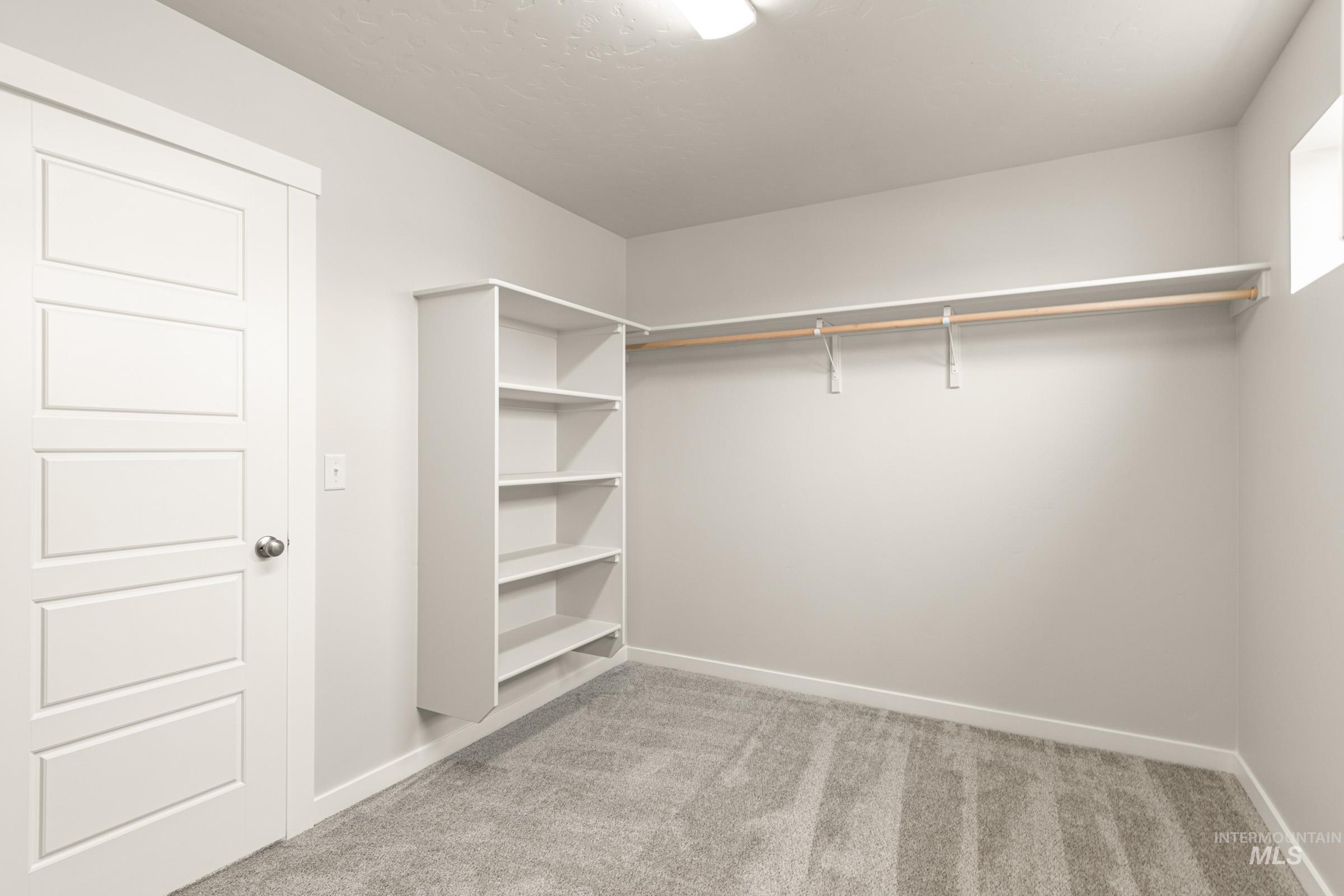 8178 E Cool River Lp, Nampa, Idaho 83687, 4 Bedrooms, 3 Bathrooms, Residential For Sale, Price $589,990, 98974789