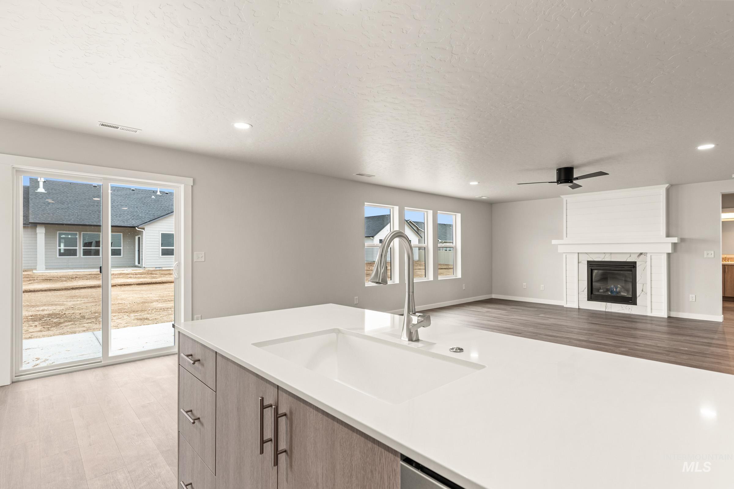 8178 E Cool River Lp, Nampa, Idaho 83687, 4 Bedrooms, 3 Bathrooms, Residential For Sale, Price $589,990, 98974789