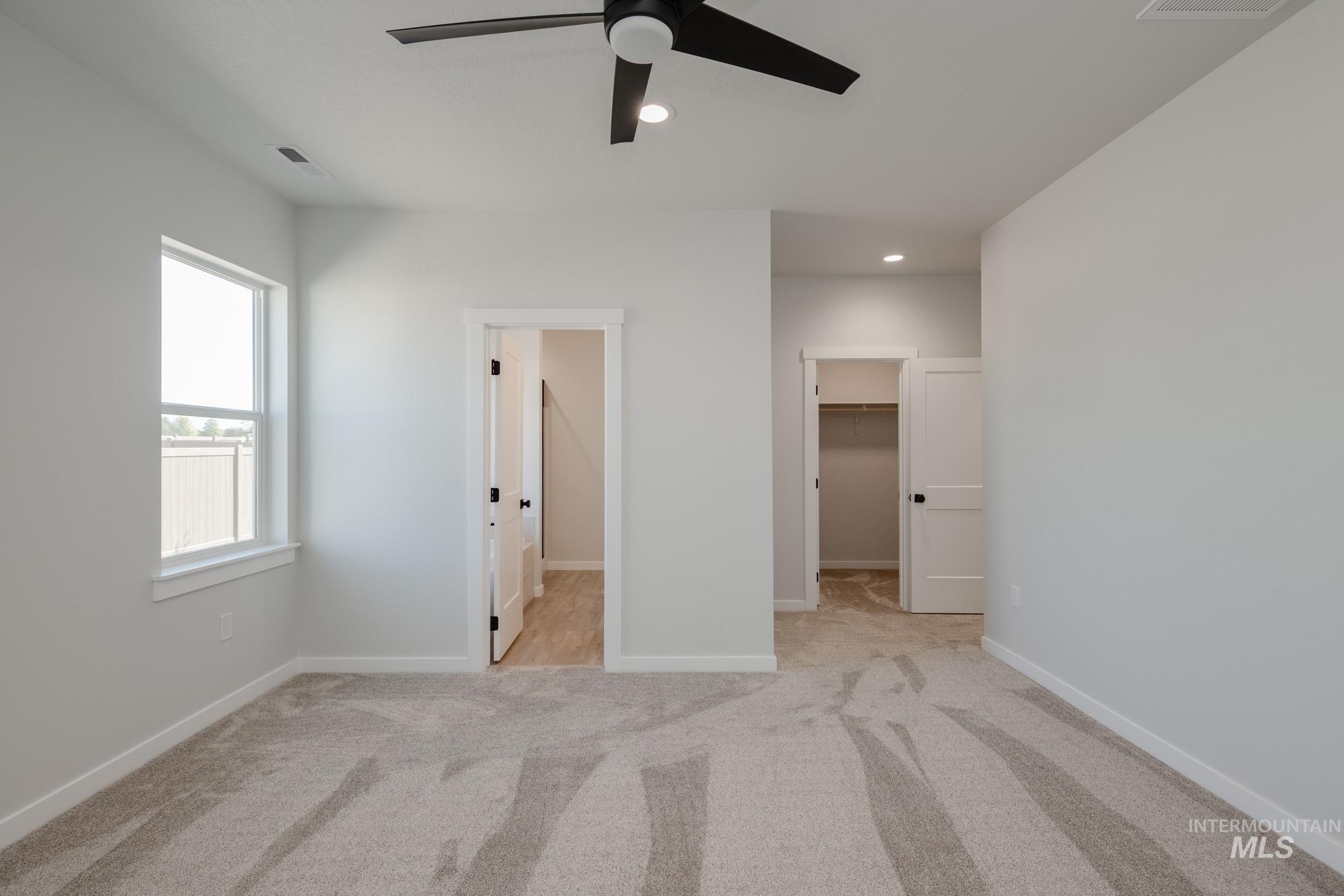 8214 E Cool River Loop, Nampa, Idaho 83687, 4 Bedrooms, 2 Bathrooms, Residential For Sale, Price $449,990, 98974793