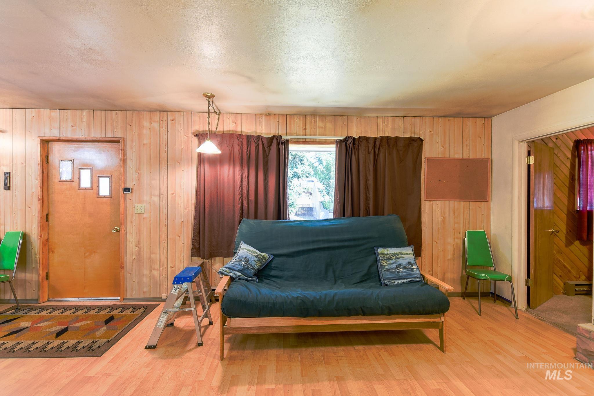 243 N Fir, Genesee, Idaho 83832, 2 Bedrooms, 1 Bathroom, Residential For Sale, Price $279,000,MLS 98974794