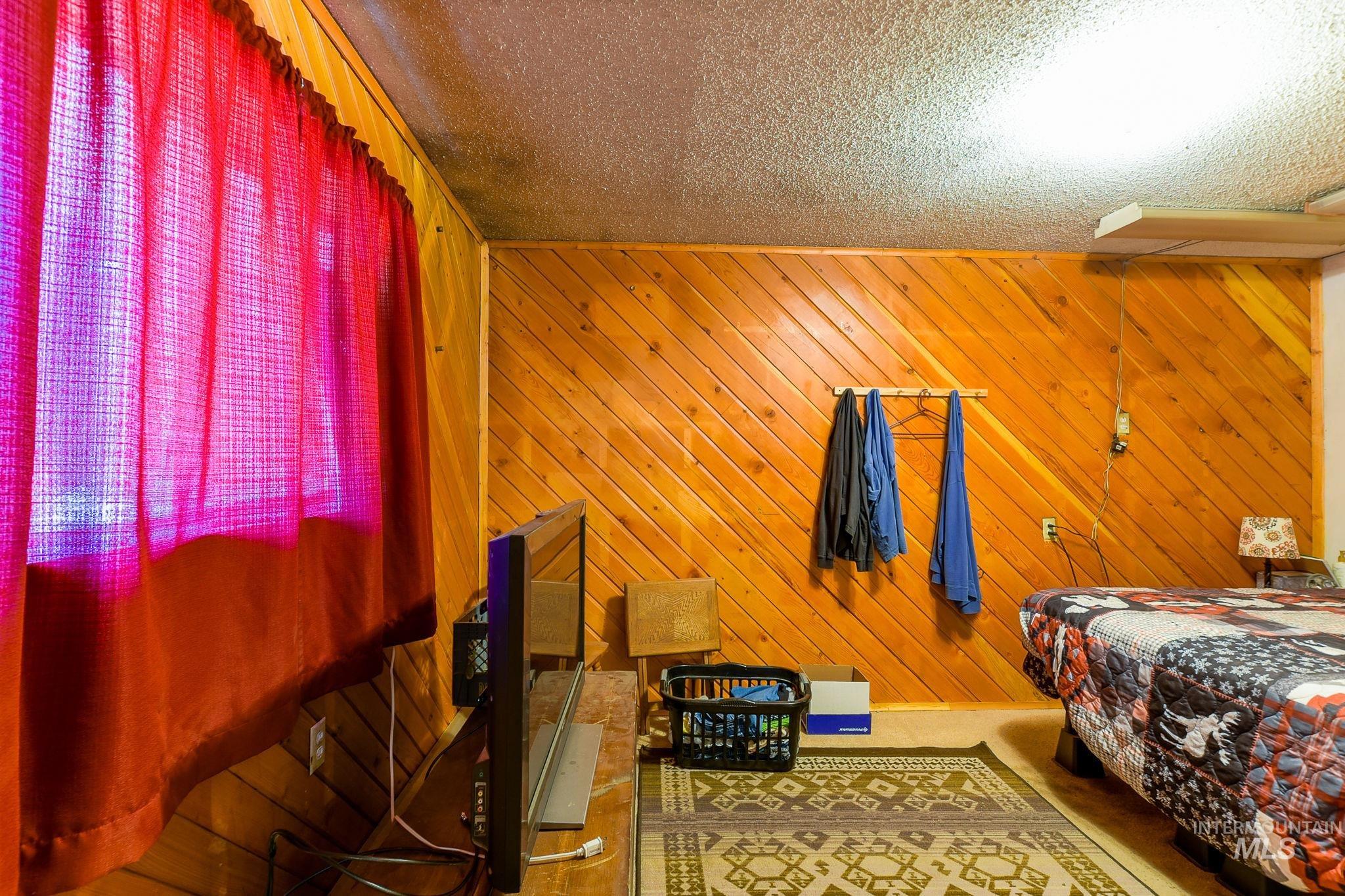 243 N Fir, Genesee, Idaho 83832, 2 Bedrooms, 1 Bathroom, Residential For Sale, Price $279,000,MLS 98974794