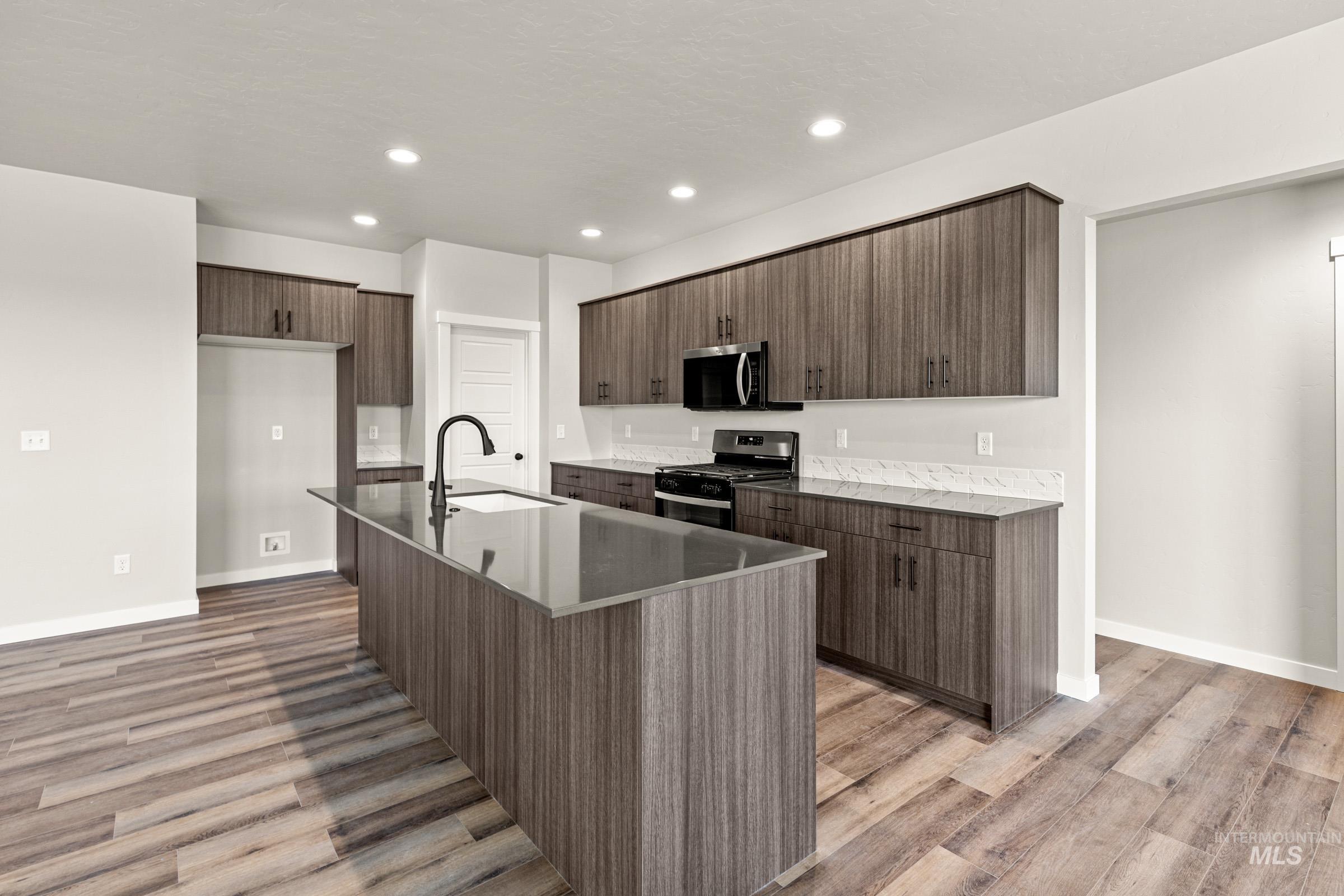 17634 N Boone Peak Ave, Nampa, Idaho 83687, 4 Bedrooms, 2 Bathrooms, Residential For Sale, Price $504,990, 98974795