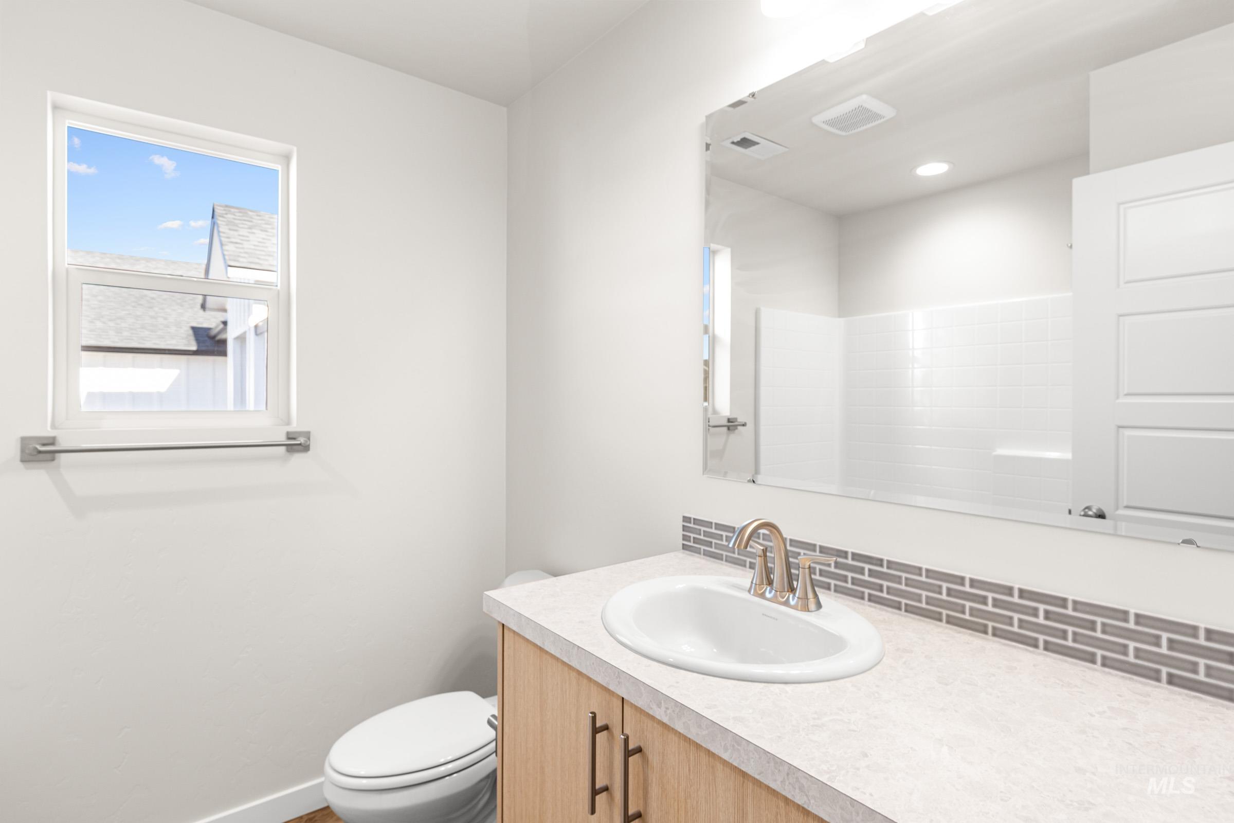 17676 N Boone Peak Ave, Nampa, Idaho 83687, 4 Bedrooms, 2 Bathrooms, Residential For Sale, Price $434,990, 98974796