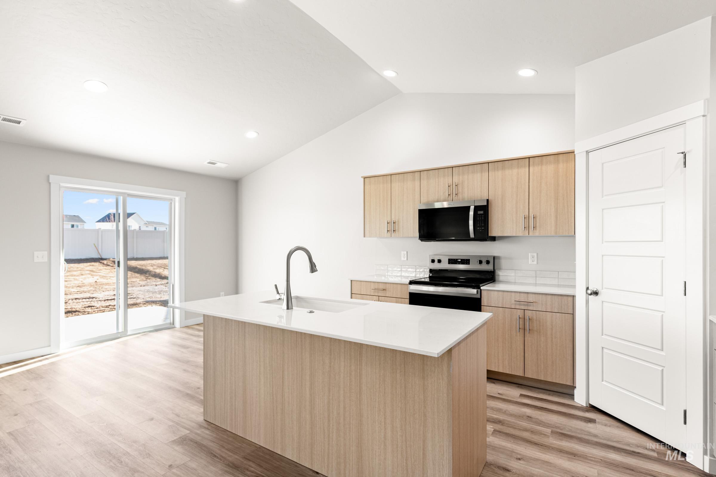 17676 N Boone Peak Ave, Nampa, Idaho 83687, 4 Bedrooms, 2 Bathrooms, Residential For Sale, Price $434,990, 98974796