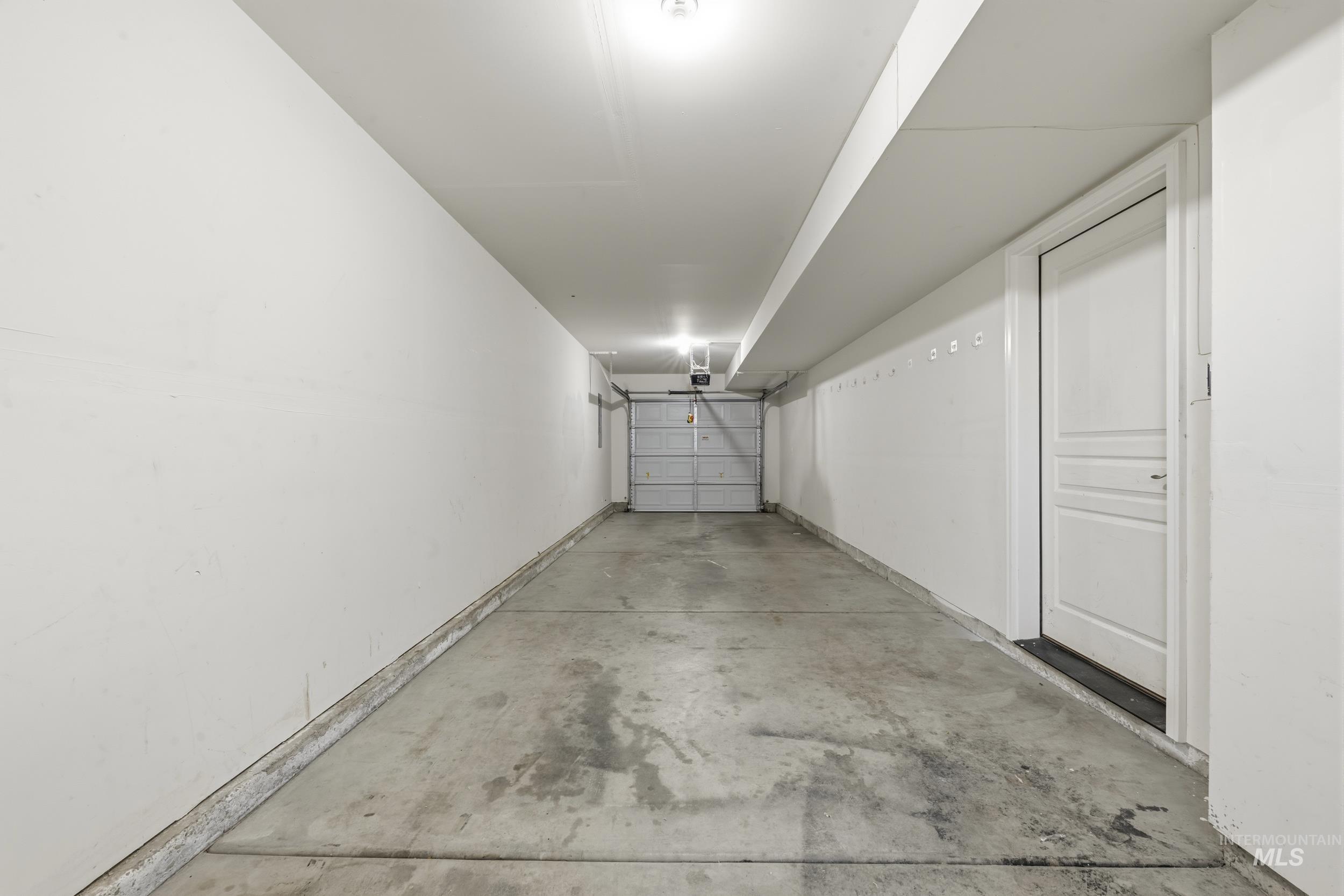 8752 W Pine Valley Lane, Boise, Idaho 83709, 3 Bedrooms, 2.5 Bathrooms, Residential For Sale, Price $350,000, 98974799