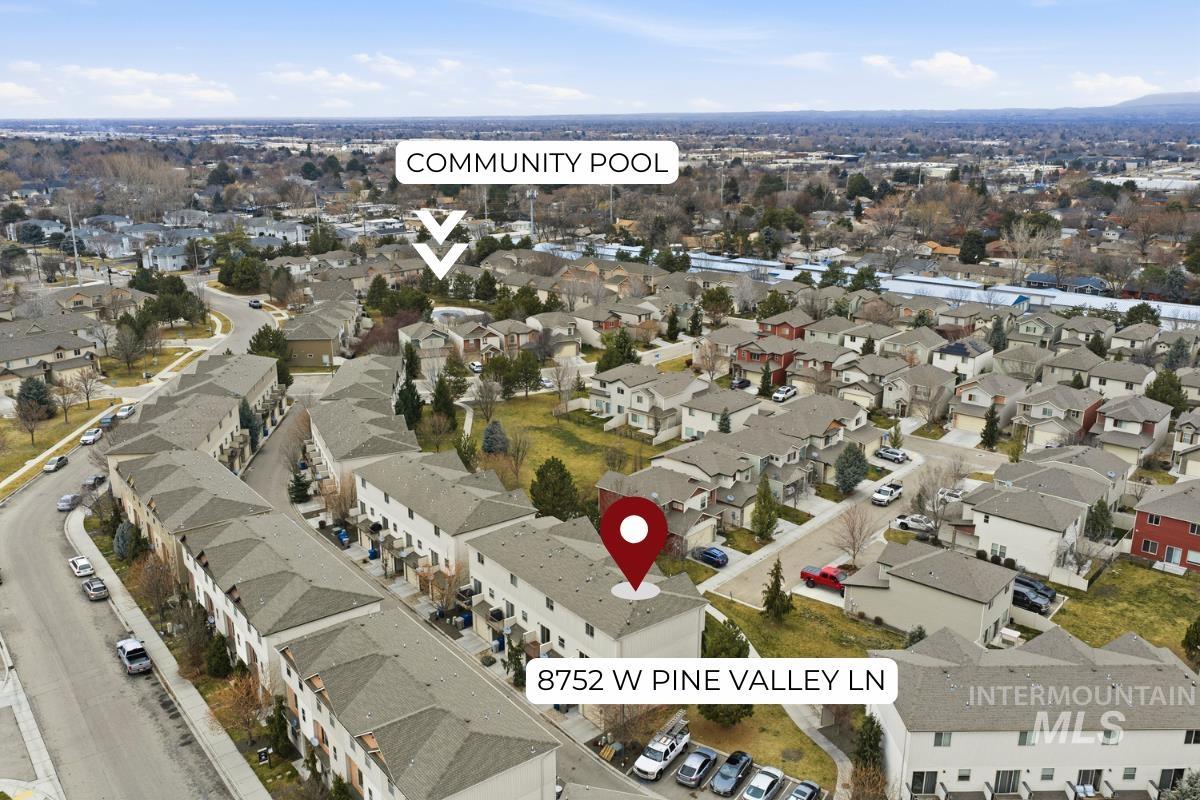 8752 W Pine Valley Lane, Boise, Idaho 83709, 3 Bedrooms, 2.5 Bathrooms, Residential For Sale, Price $350,000, 98974799