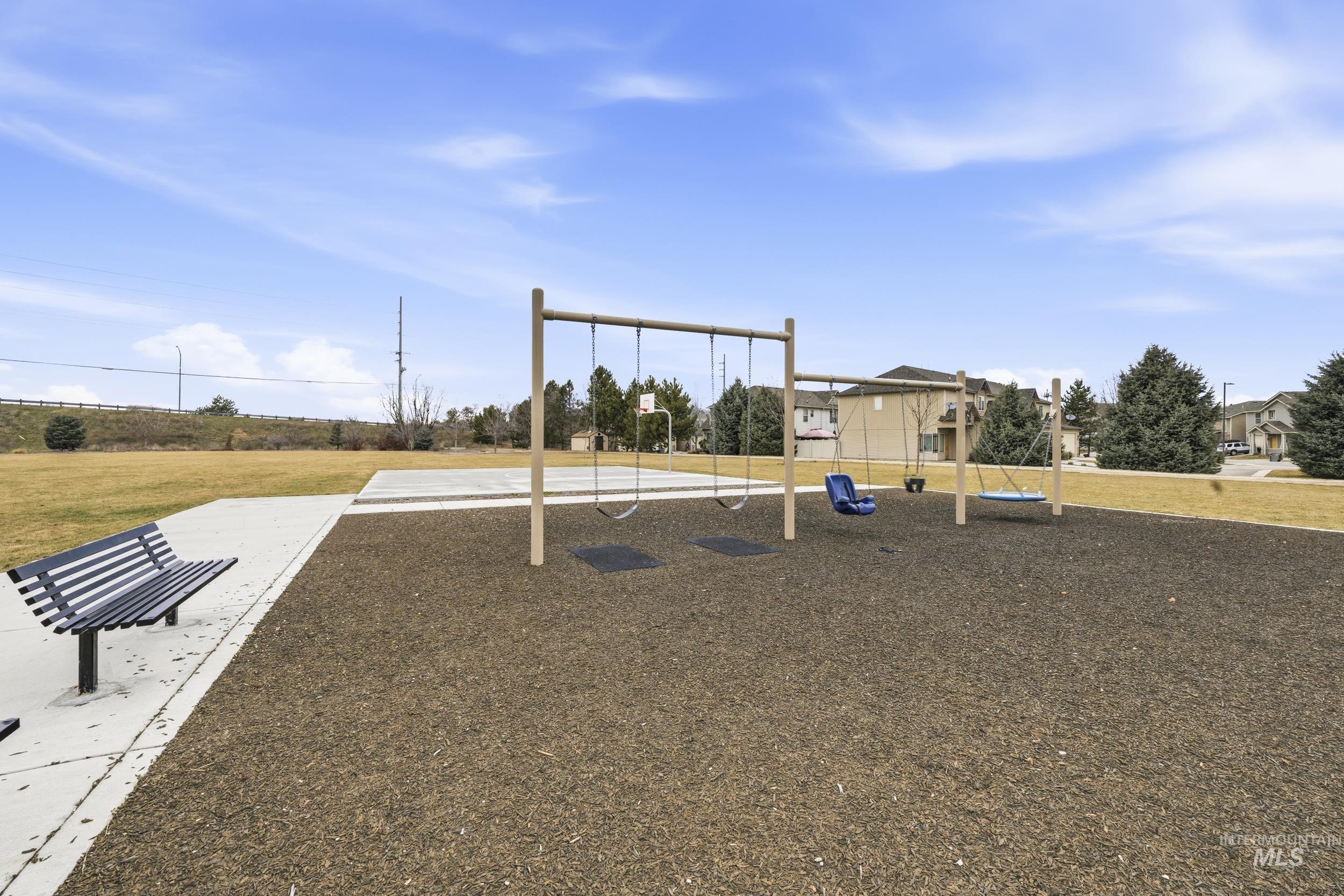 8752 W Pine Valley Lane, Boise, Idaho 83709, 3 Bedrooms, 2.5 Bathrooms, Residential For Sale, Price $350,000, 98974799