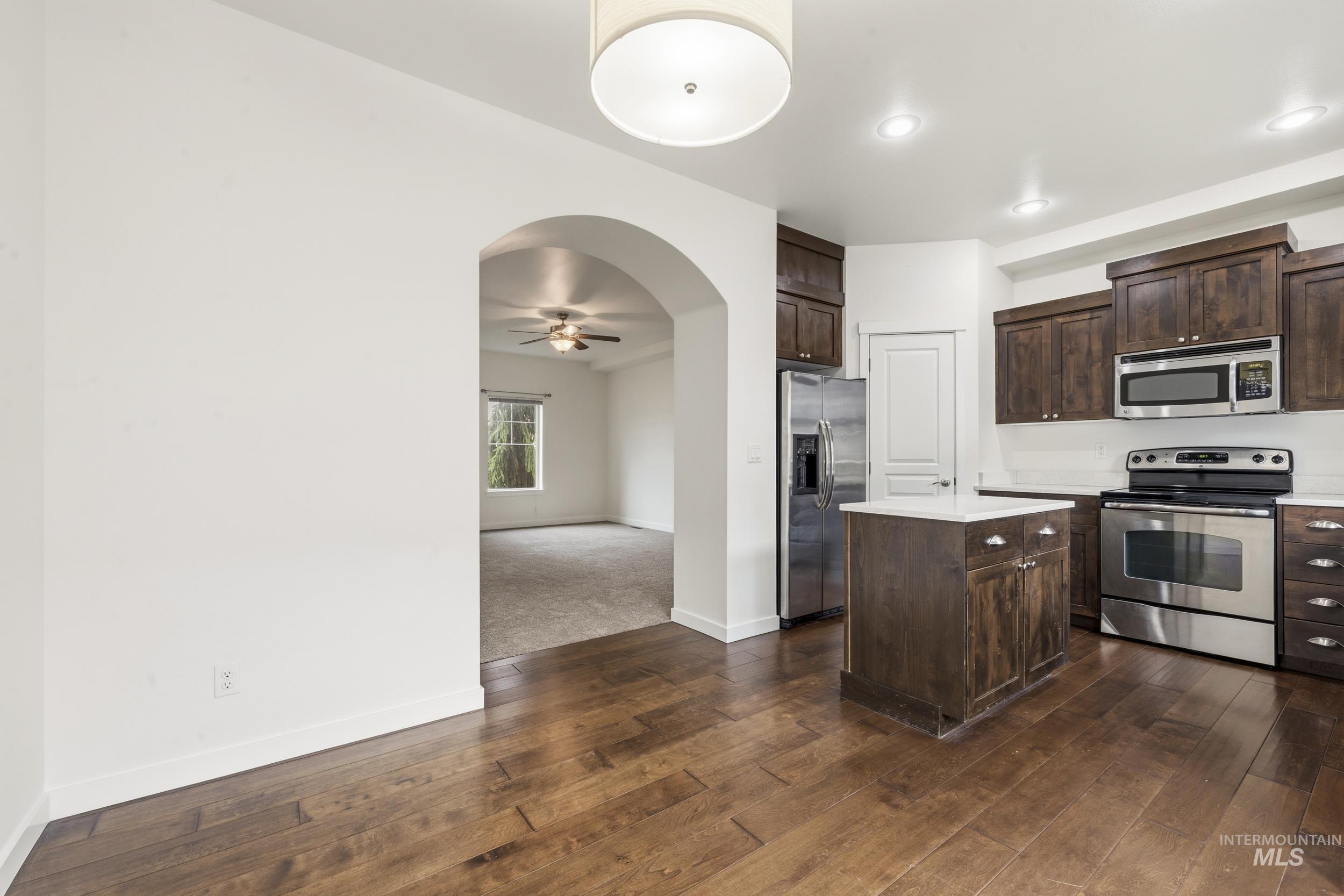 8752 W Pine Valley Lane, Boise, Idaho 83709, 3 Bedrooms, 2.5 Bathrooms, Residential For Sale, Price $350,000, 98974799