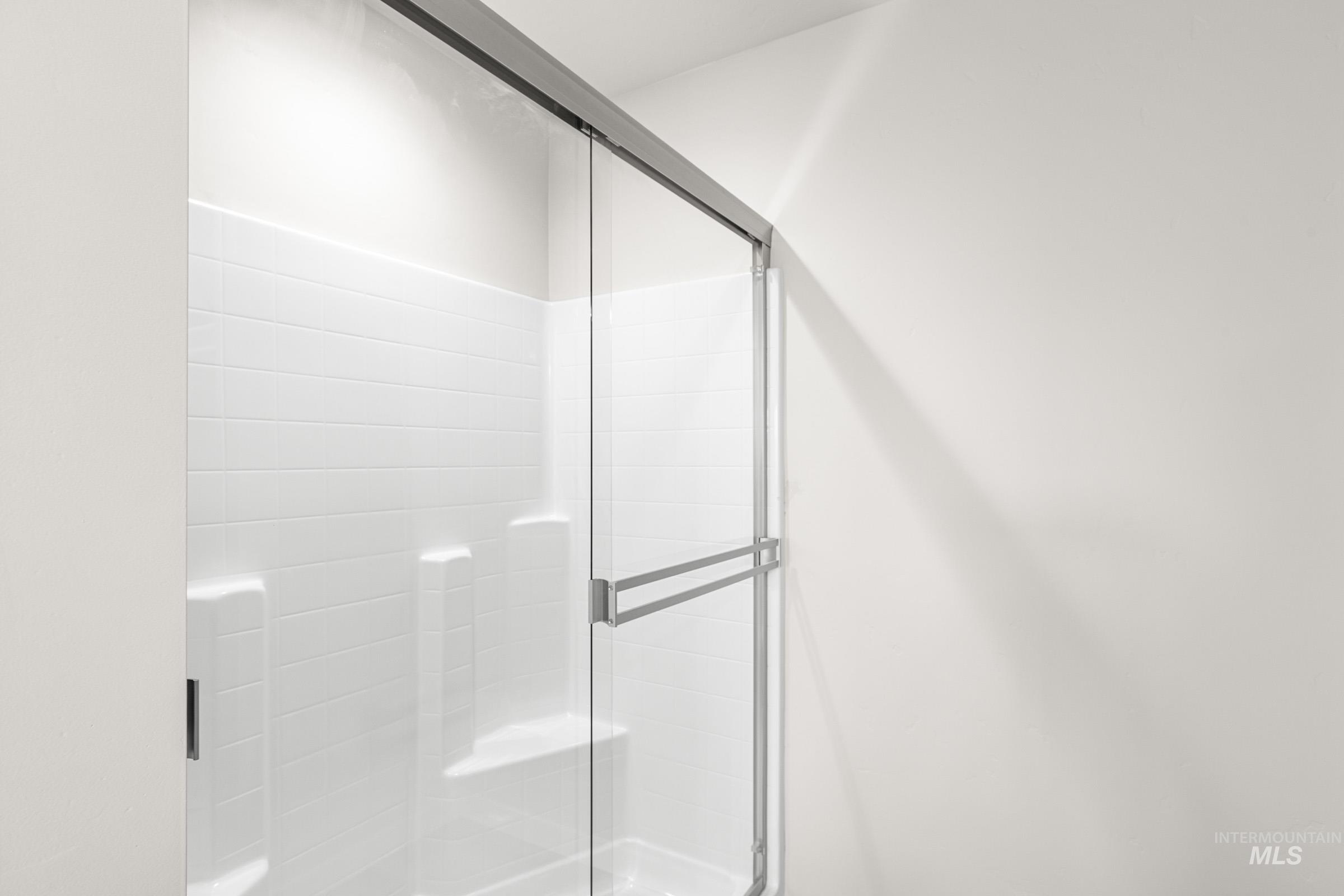 17732 N Boone Peak Ave, Nampa, Idaho 83687, 3 Bedrooms, 2 Bathrooms, Residential For Sale, Price $419,990, 98974800