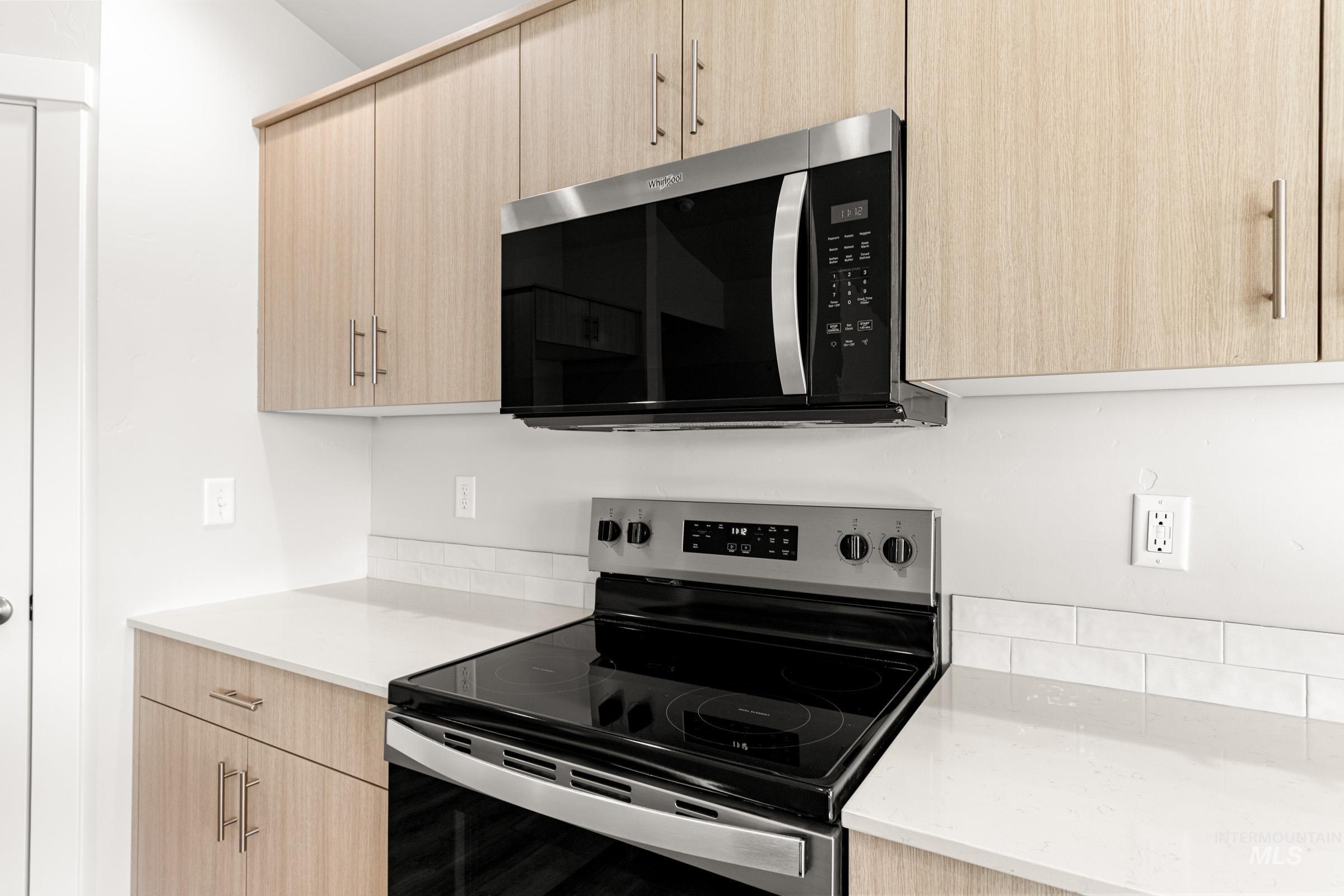 17732 N Boone Peak Ave, Nampa, Idaho 83687, 3 Bedrooms, 2 Bathrooms, Residential For Sale, Price $419,990, 98974800