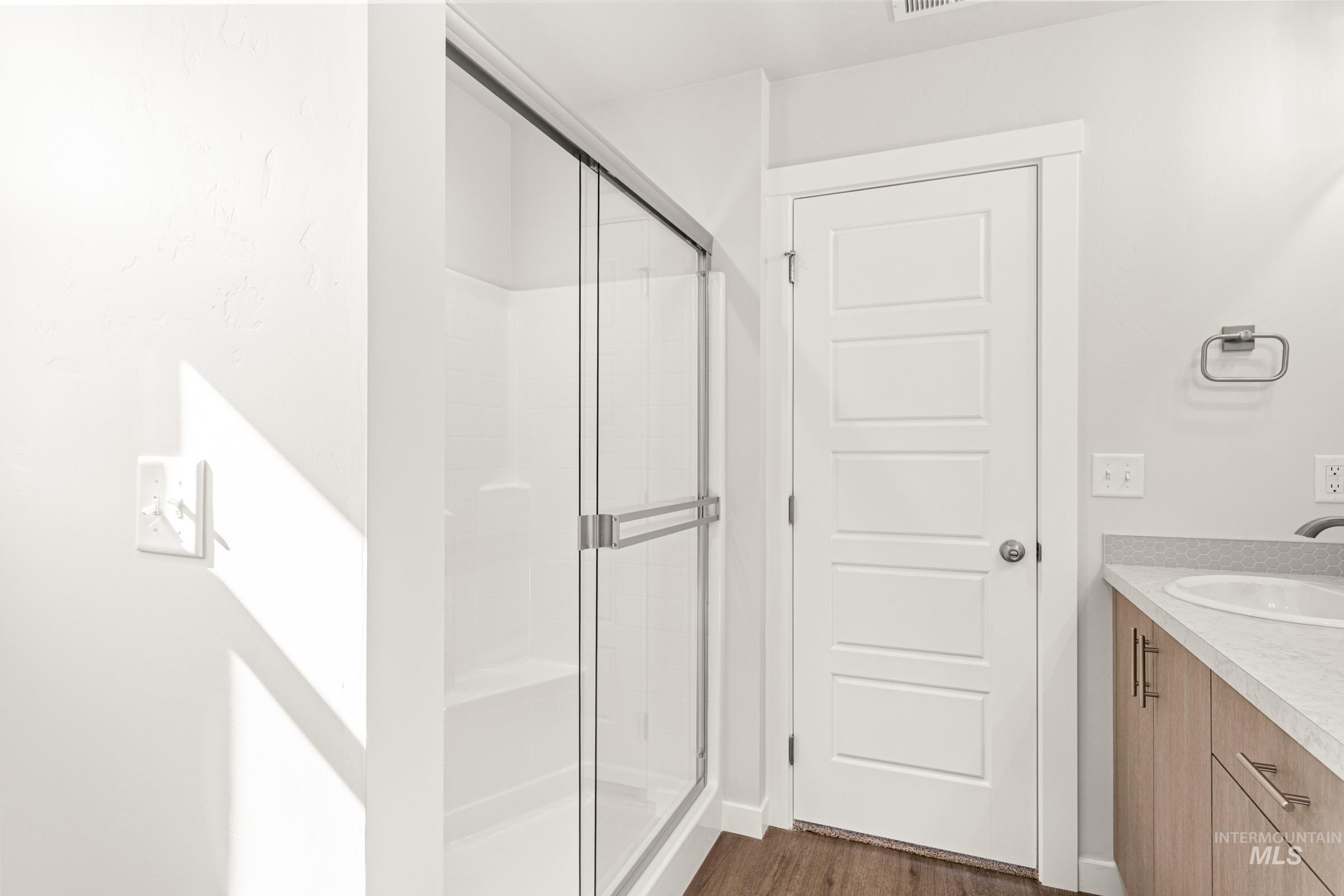 17607 N Boone Peak Ave, Nampa, Idaho 83687, 4 Bedrooms, 2 Bathrooms, Residential For Sale, Price $504,990, 98974804