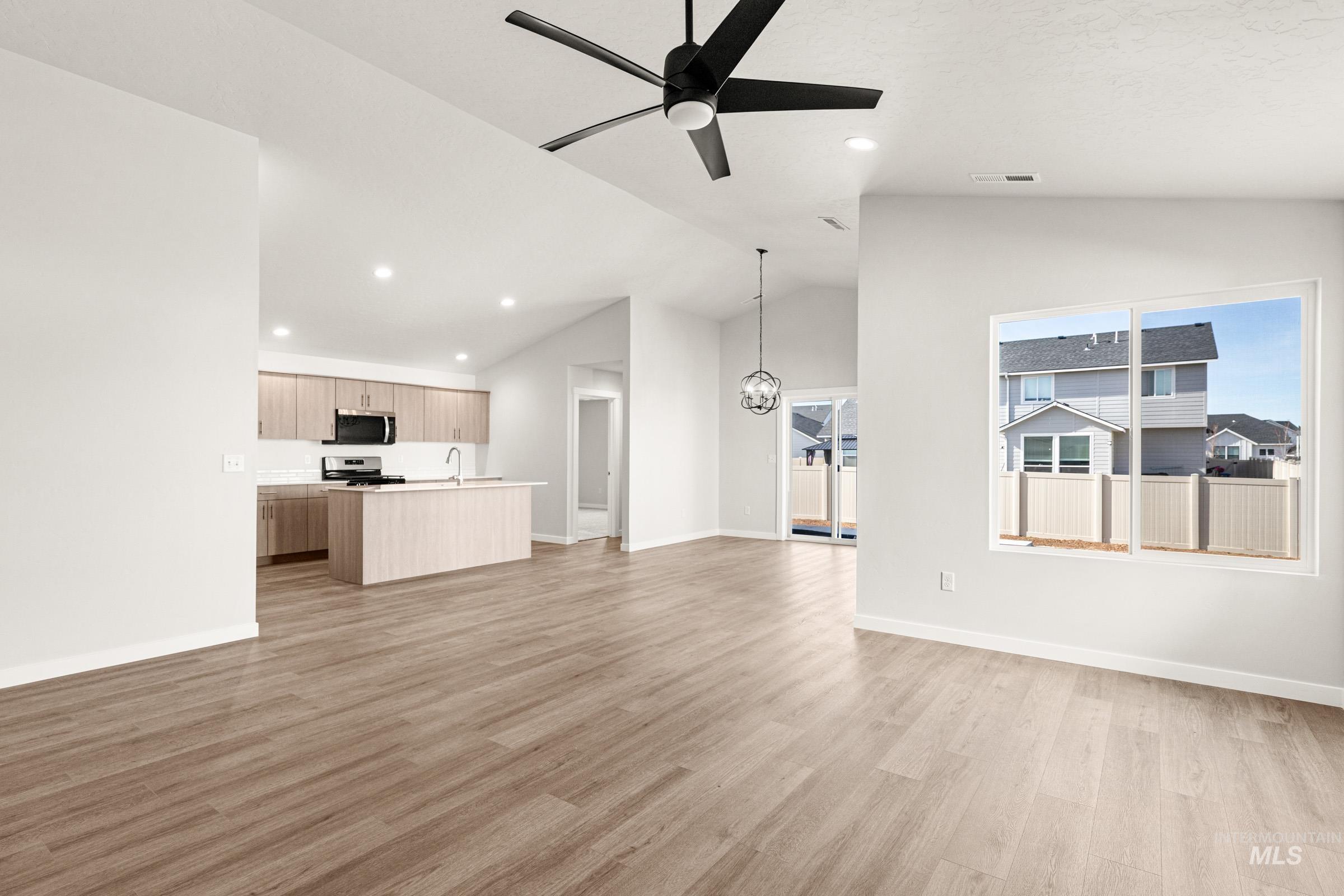 17607 N Boone Peak Ave, Nampa, Idaho 83687, 4 Bedrooms, 2 Bathrooms, Residential For Sale, Price $504,990, 98974804