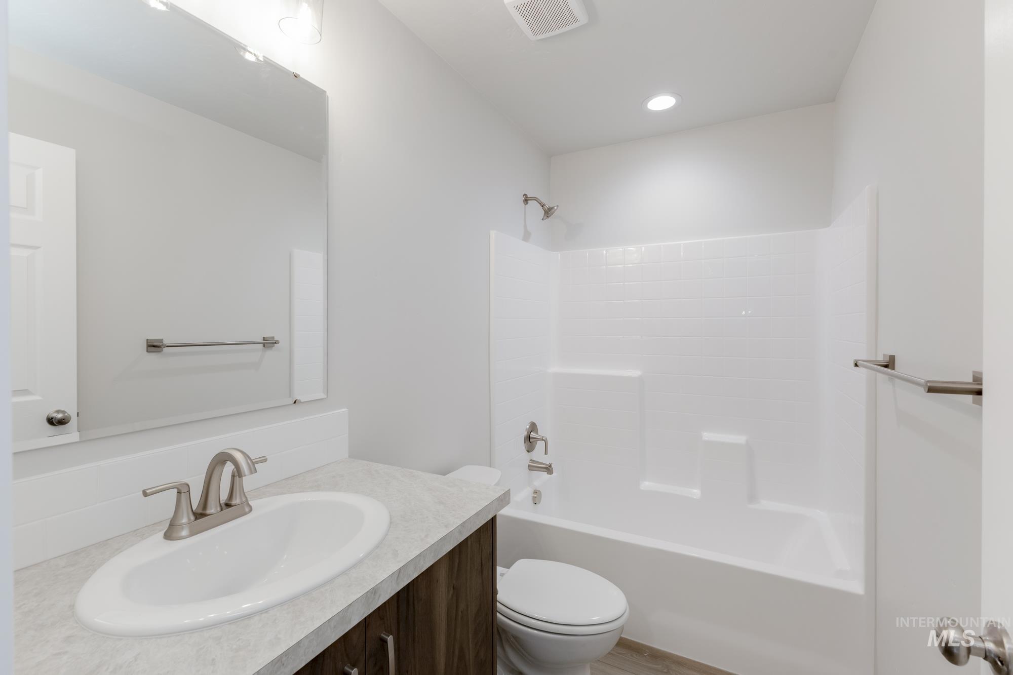 7094 E Shields Dr, Nampa, Idaho 83687, 5 Bedrooms, 3 Bathrooms, Residential For Sale, Price $509,990, 98974808