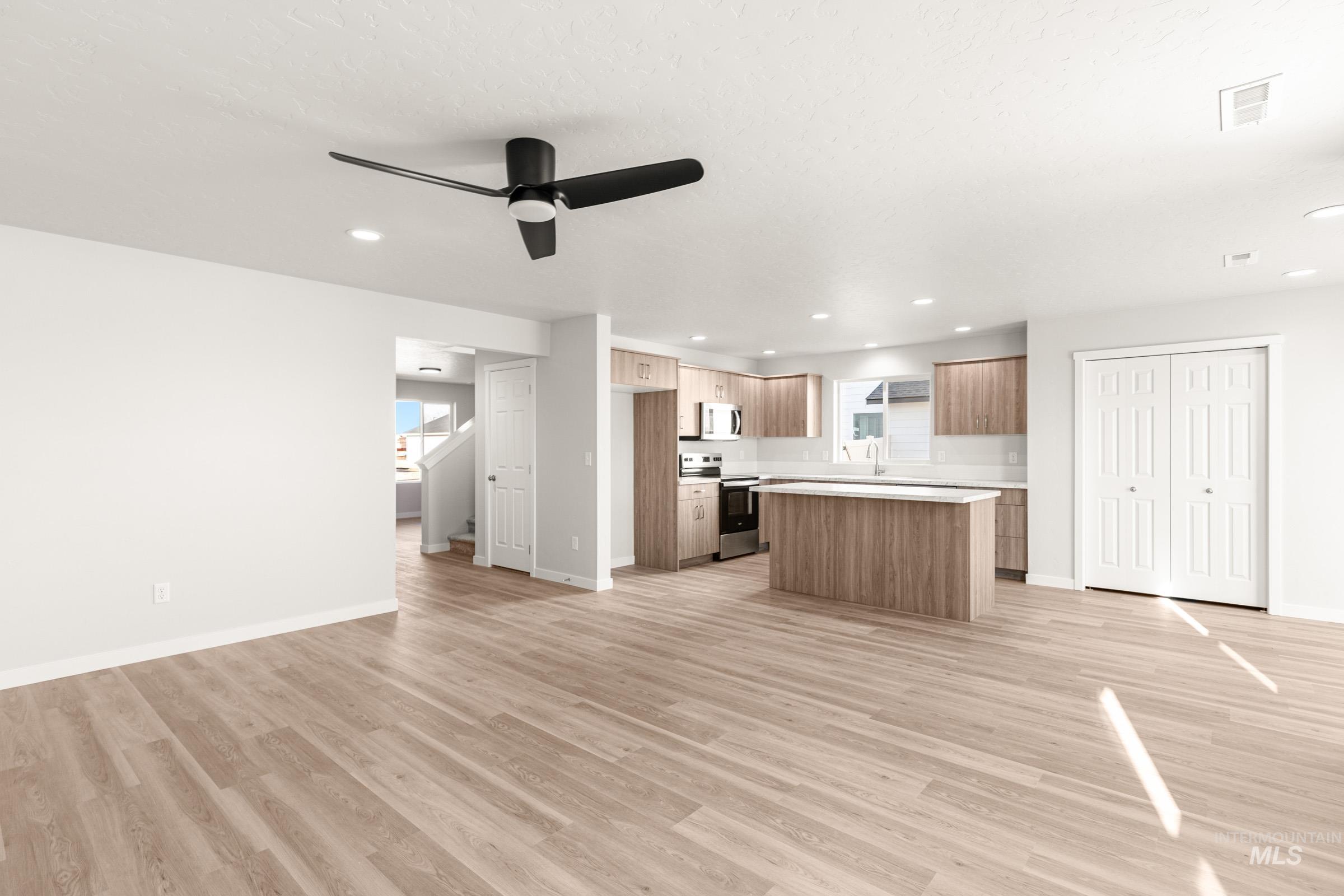 7094 E Shields Dr, Nampa, Idaho 83687, 5 Bedrooms, 3 Bathrooms, Residential For Sale, Price $509,990, 98974808