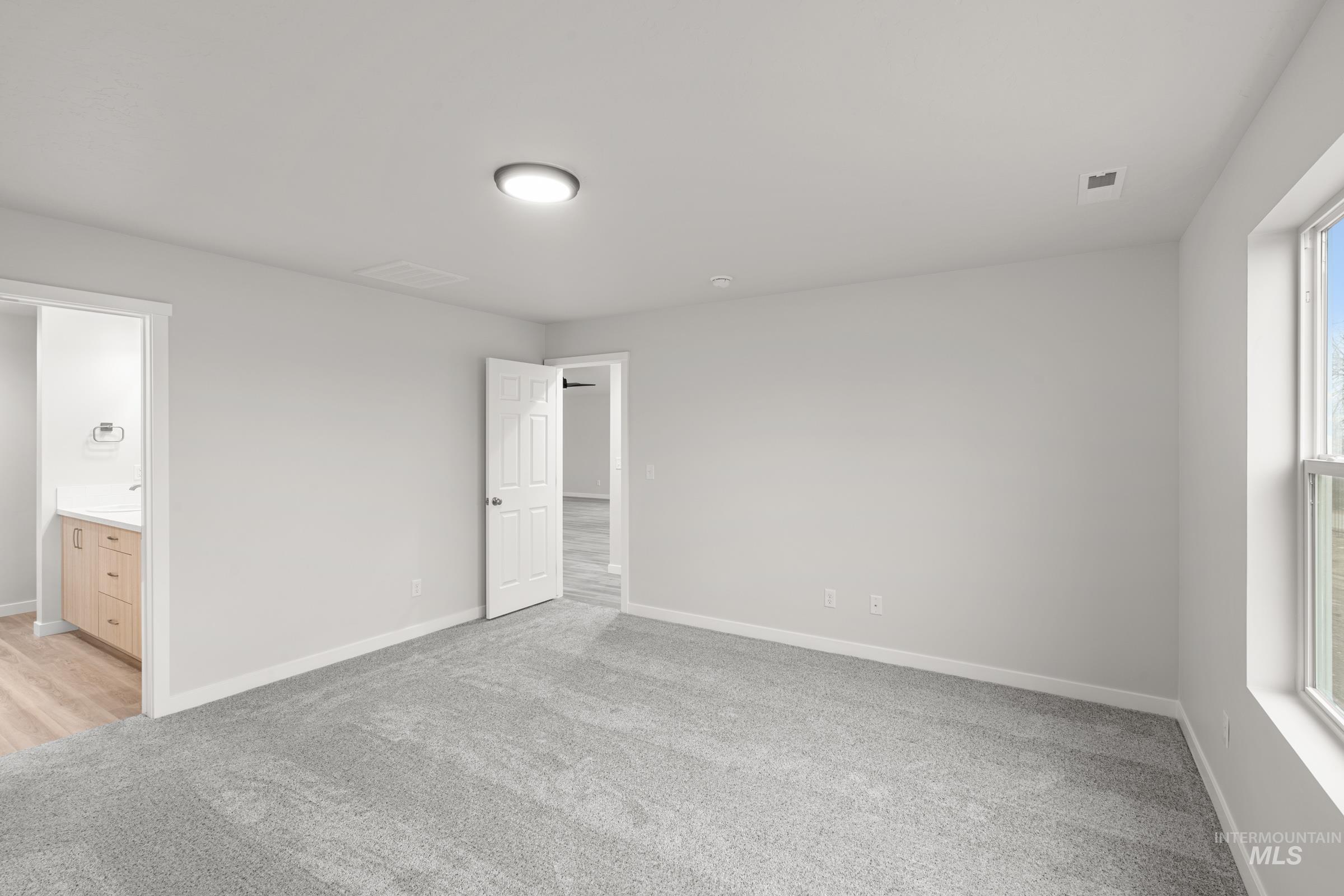 7070 E Shields Dr, Nampa, Idaho 83687, 4 Bedrooms, 2 Bathrooms, Residential For Sale, Price $464,990, 98974810