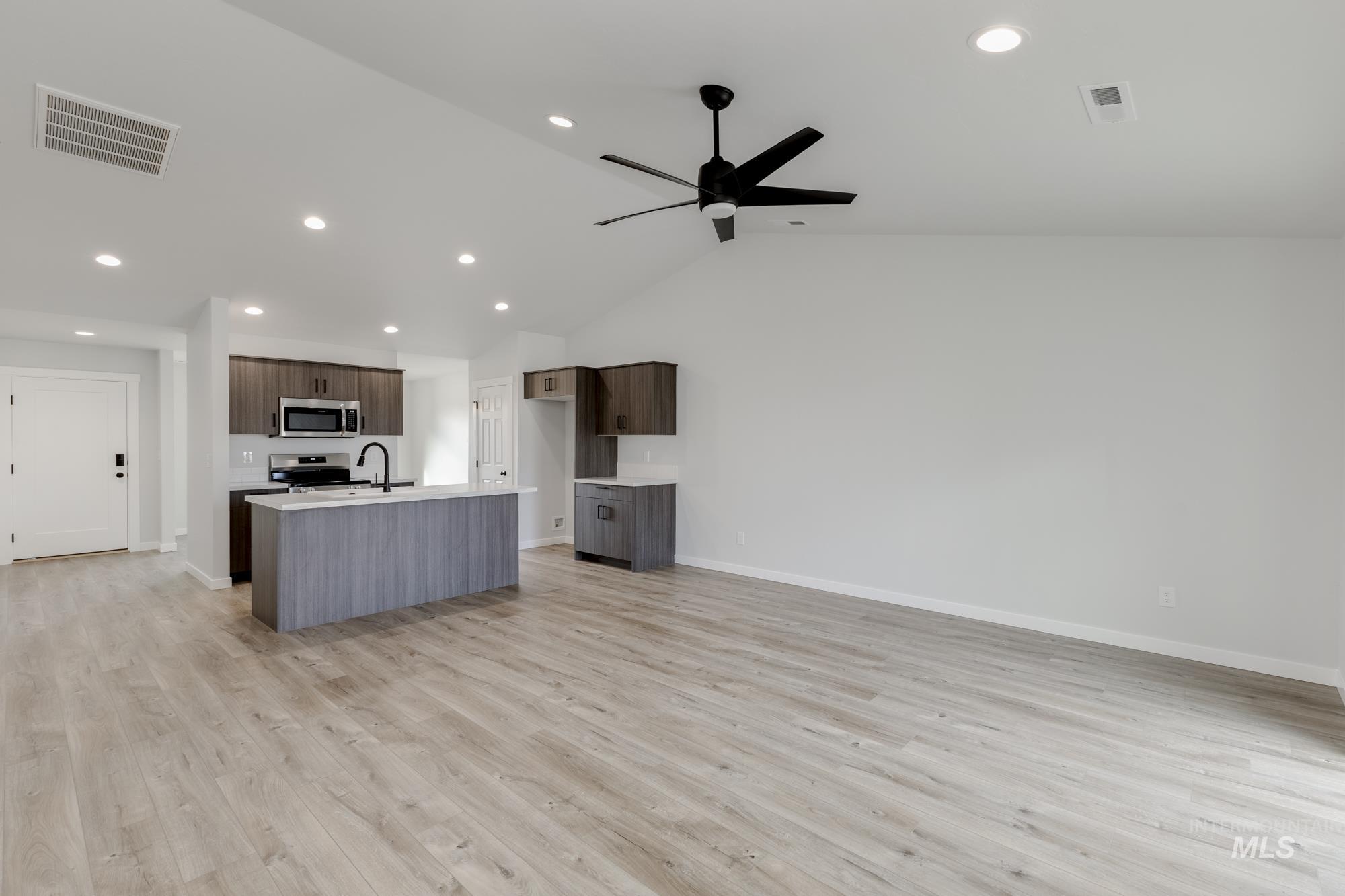 7155 E Shields Dr, Nampa, Idaho 83687, 3 Bedrooms, 2 Bathrooms, Residential For Sale, Price $409,990, 98974814