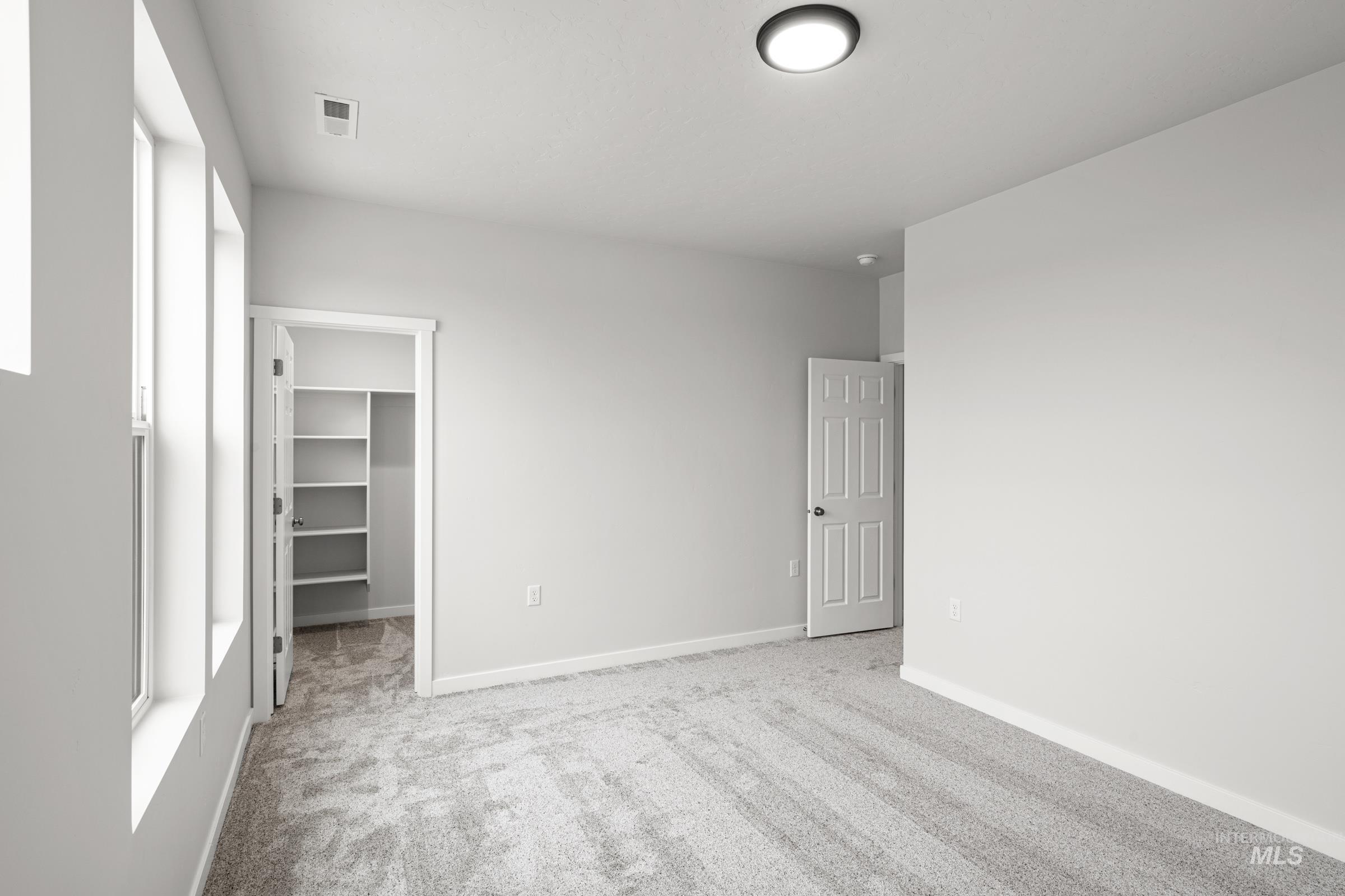 17238 N Swan Springs Pl, Nampa, Idaho 83687, 4 Bedrooms, 4 Bathrooms, Residential For Sale, Price $734,990, 98974815