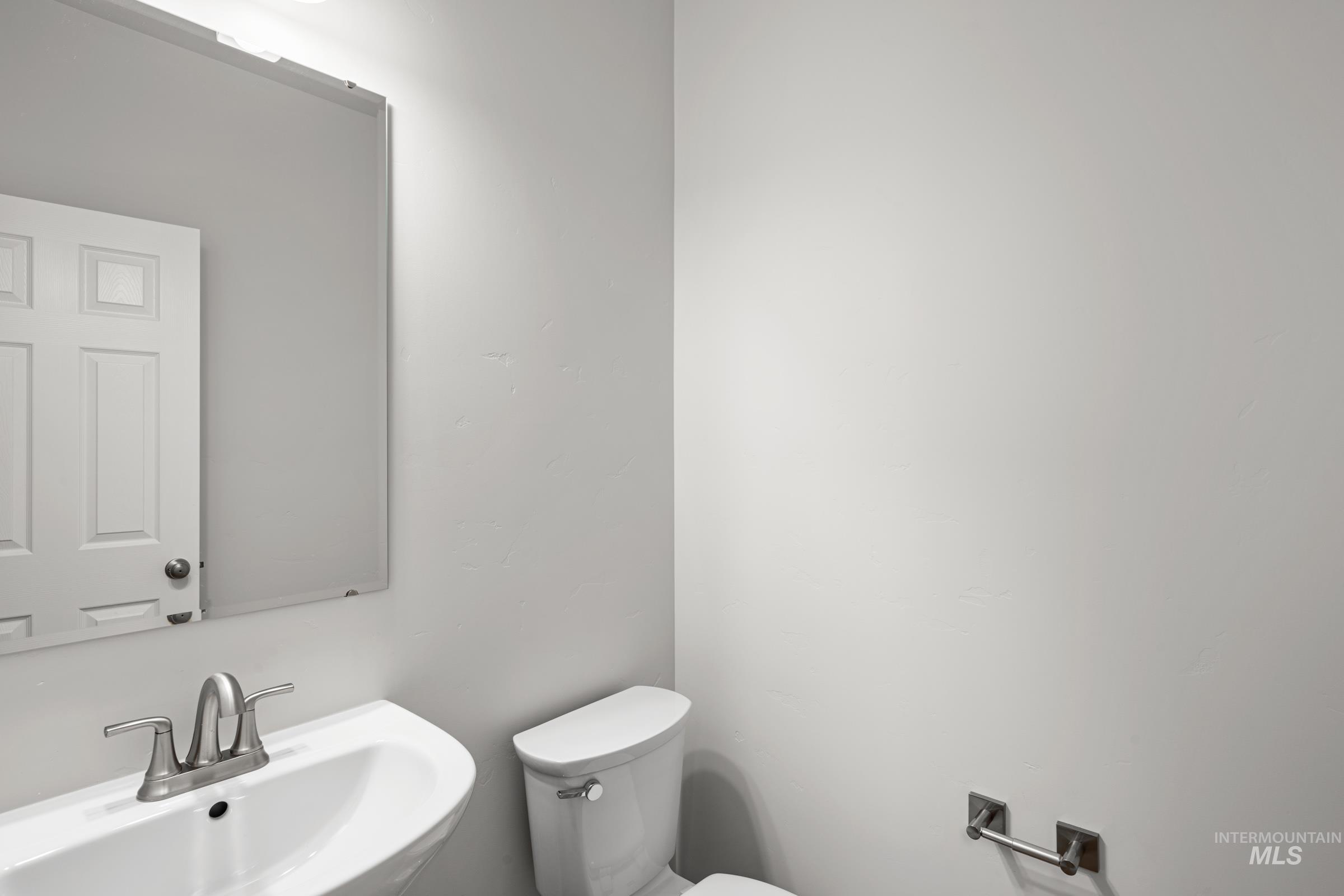 17238 N Swan Springs Pl, Nampa, Idaho 83687, 4 Bedrooms, 4 Bathrooms, Residential For Sale, Price $734,990, 98974815