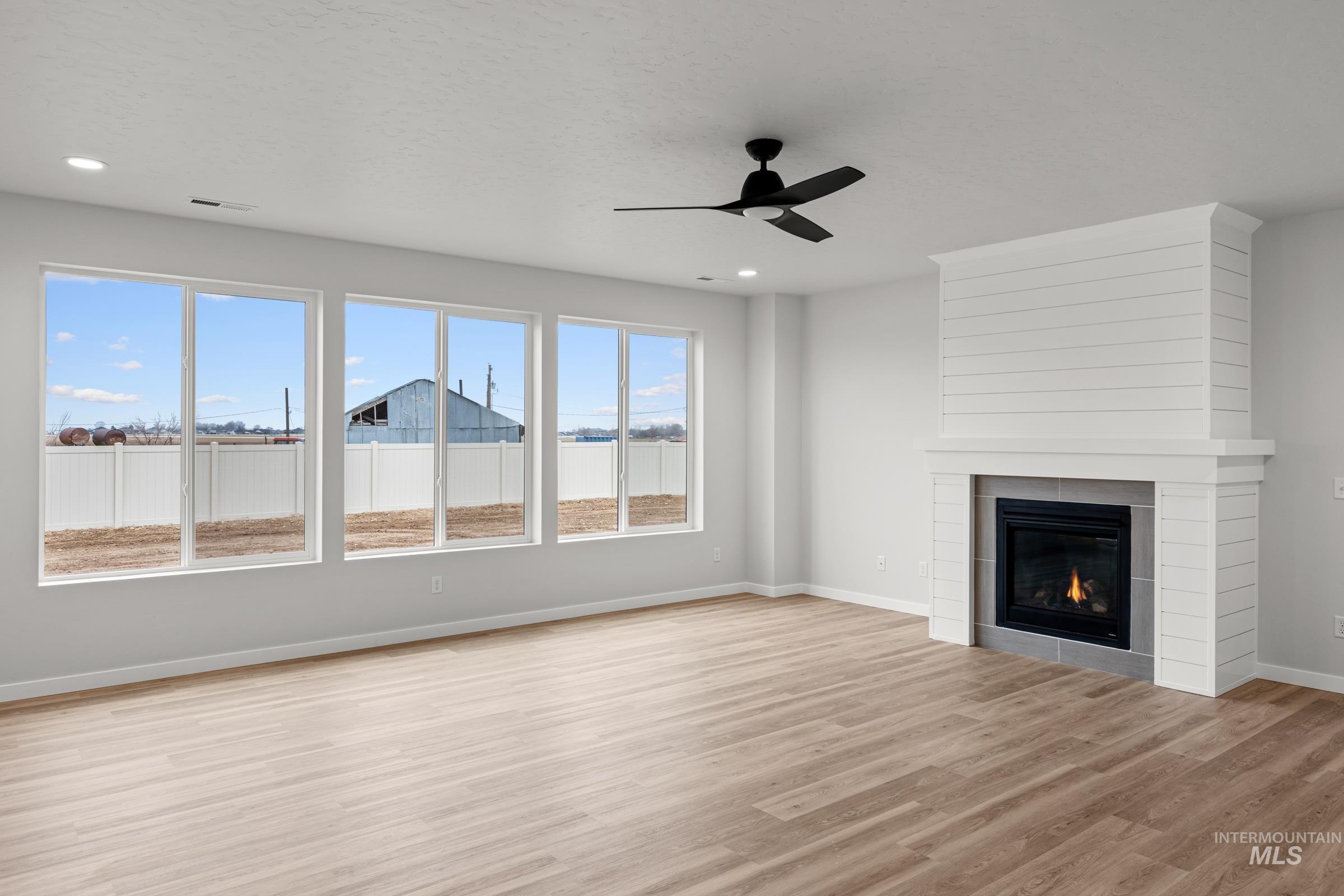 17238 N Swan Springs Pl, Nampa, Idaho 83687, 4 Bedrooms, 4 Bathrooms, Residential For Sale, Price $734,990, 98974815