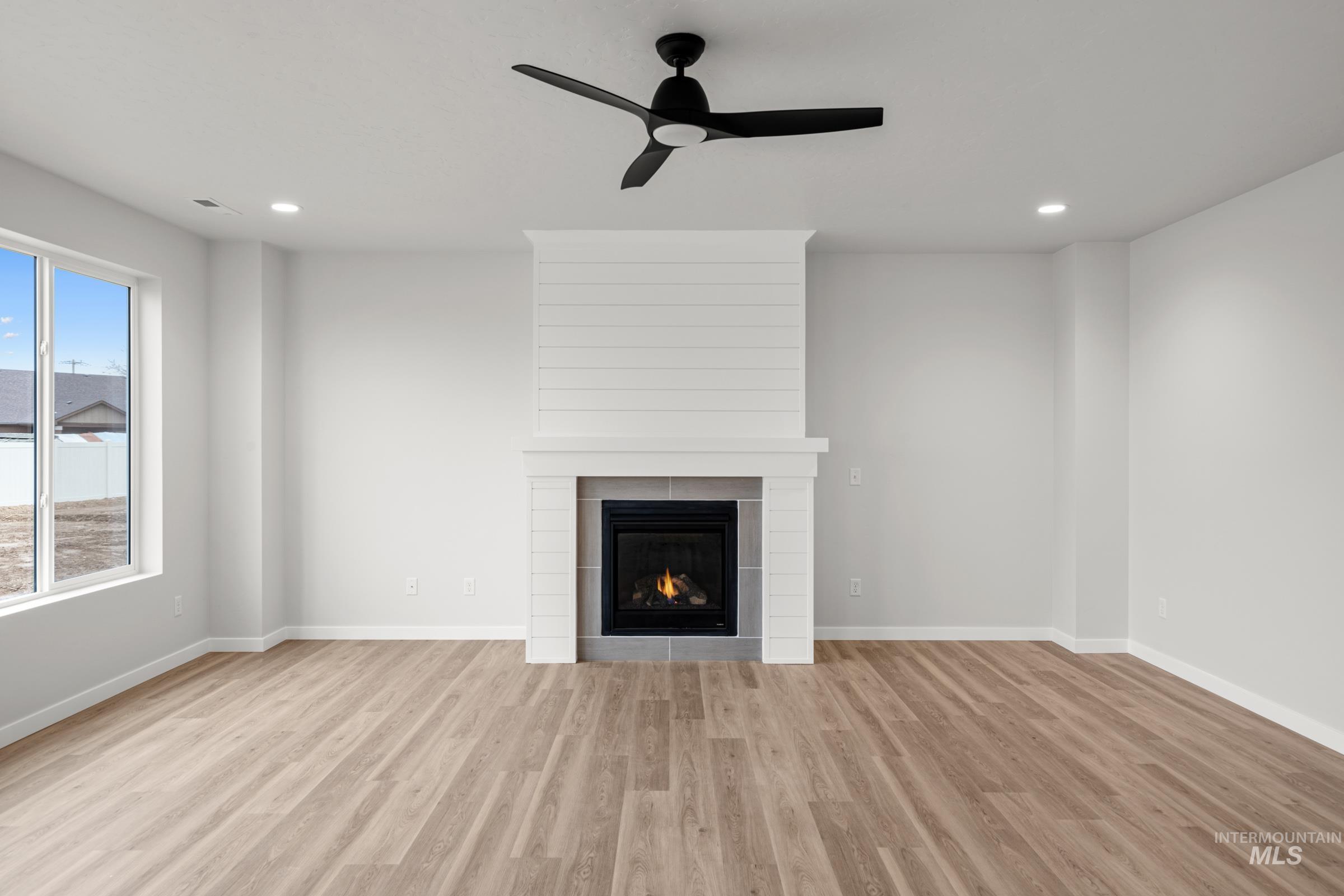 17238 N Swan Springs Pl, Nampa, Idaho 83687, 4 Bedrooms, 4 Bathrooms, Residential For Sale, Price $734,990, 98974815