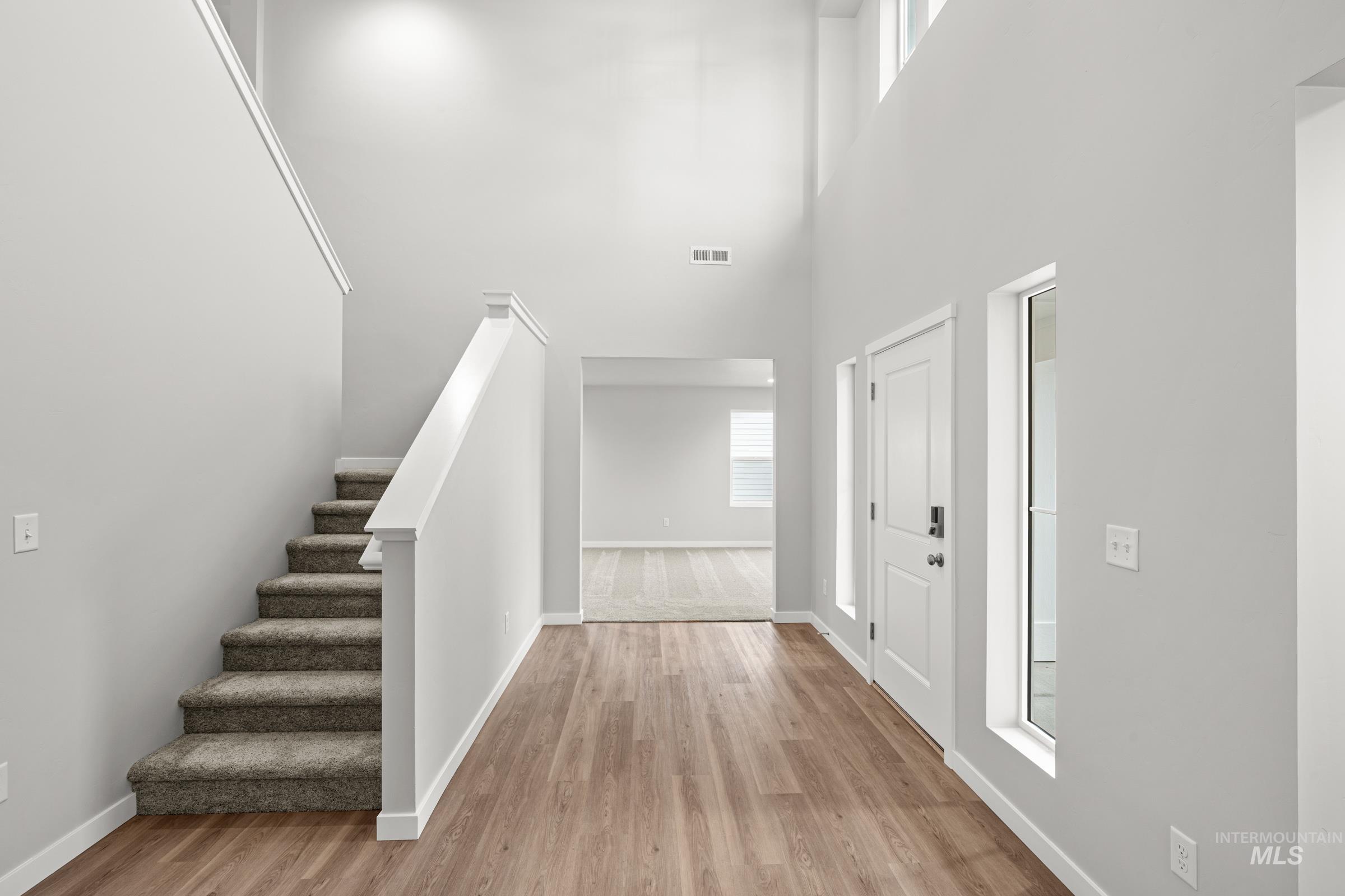 17226 N Swan Springs Pl, Nampa, Idaho 83687, 4 Bedrooms, 3 Bathrooms, Residential For Sale, Price $577,990, 98974817