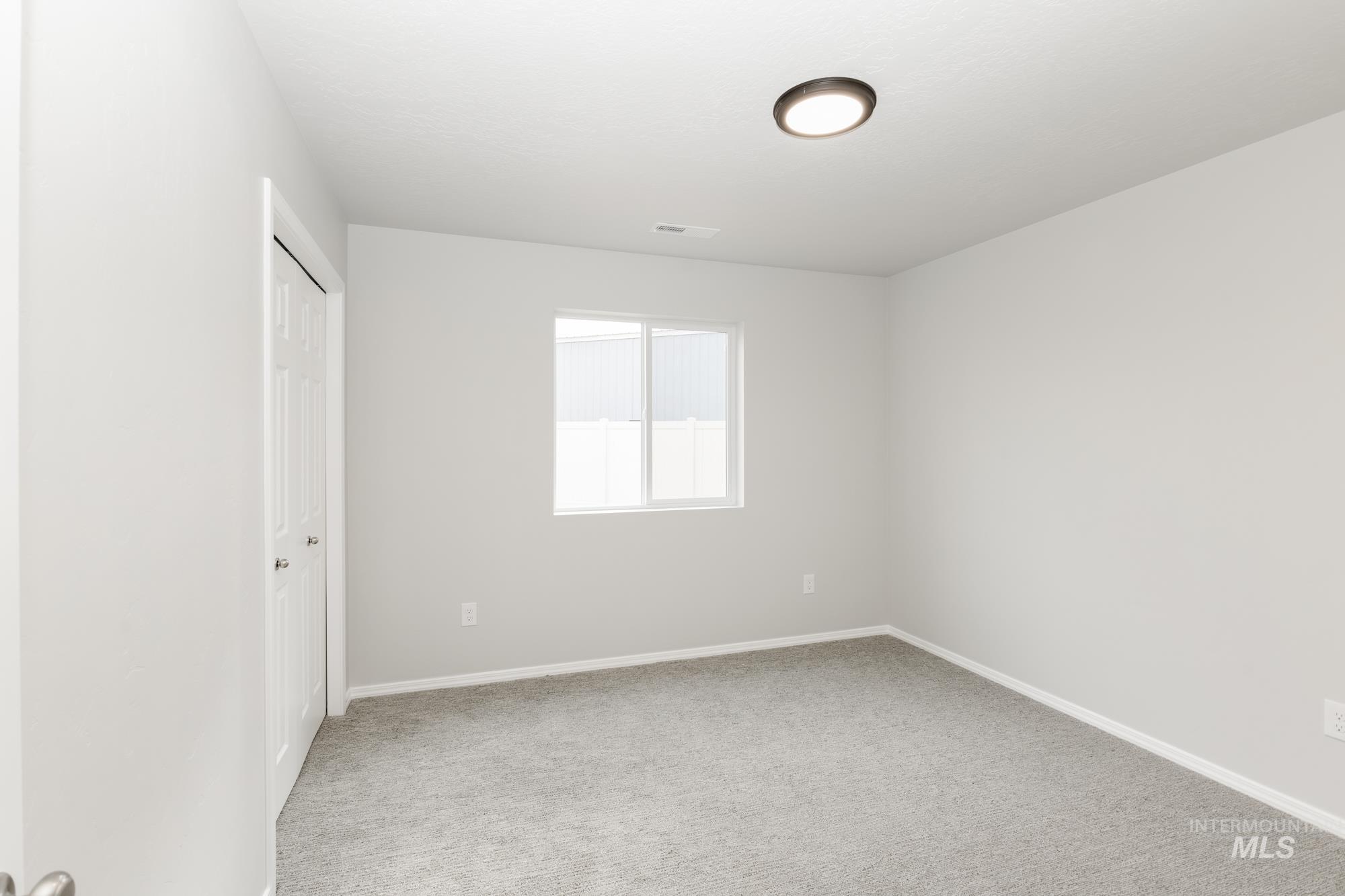 17226 N Swan Springs Pl, Nampa, Idaho 83687, 4 Bedrooms, 3 Bathrooms, Residential For Sale, Price $577,990,MLS 98974817