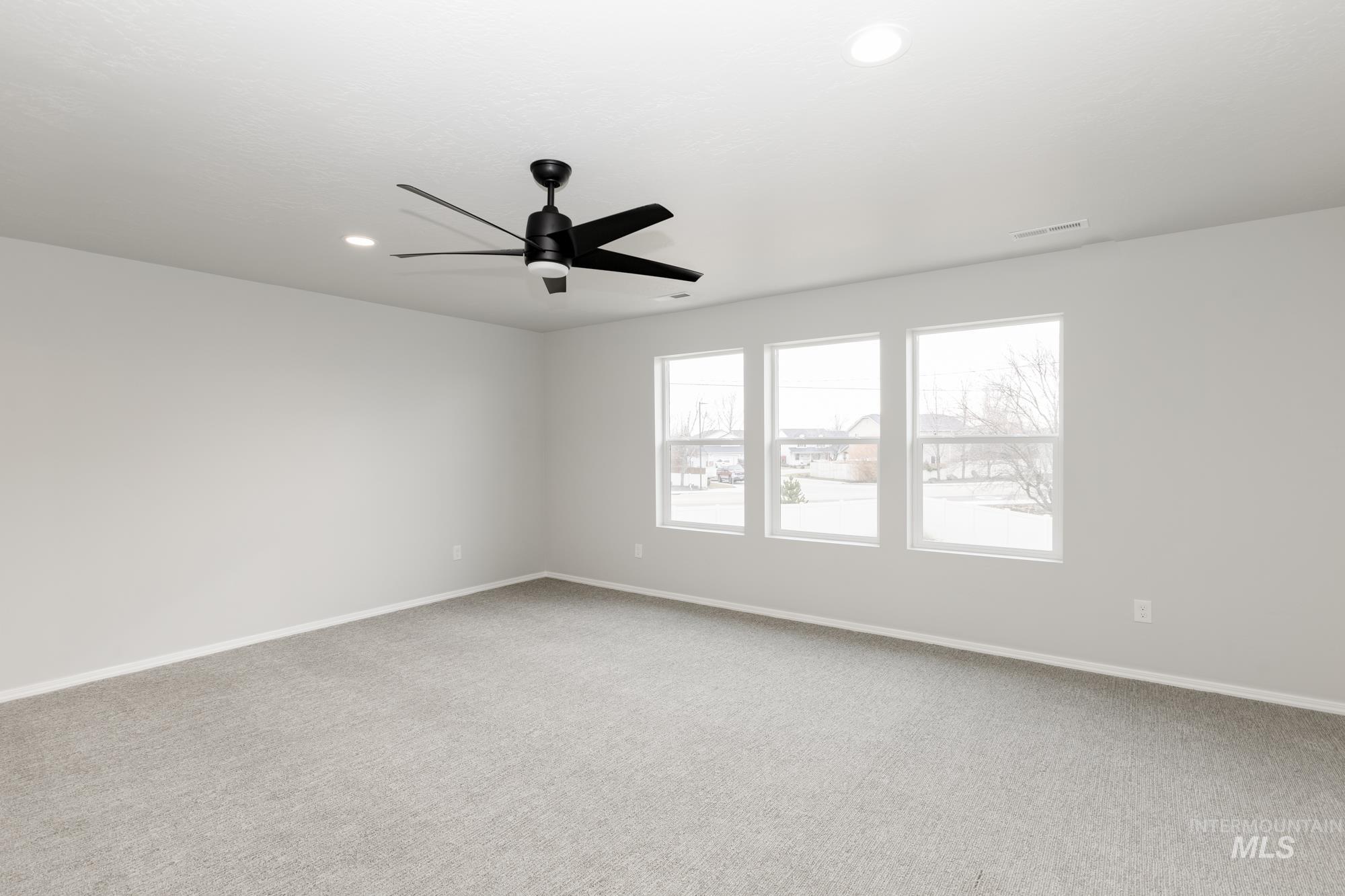 17226 N Swan Springs Pl, Nampa, Idaho 83687, 4 Bedrooms, 3 Bathrooms, Residential For Sale, Price $577,990,MLS 98974817