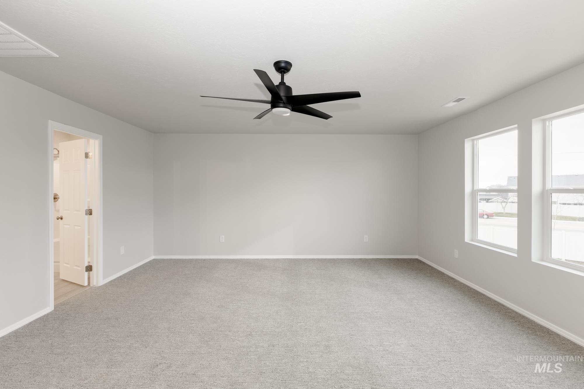 17226 N Swan Springs Pl, Nampa, Idaho 83687, 4 Bedrooms, 3 Bathrooms, Residential For Sale, Price $577,990,MLS 98974817