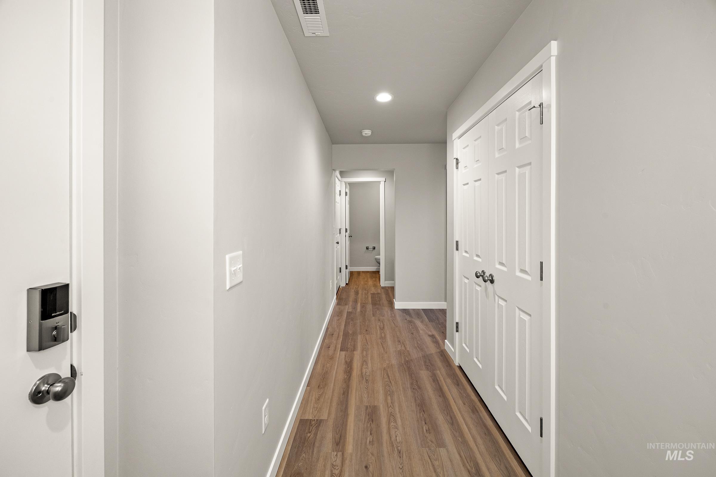 19592 Snowyside Way, Caldwell, Idaho 83605, 3 Bedrooms, 2.5 Bathrooms, Residential For Sale, Price $419,990, 98974819