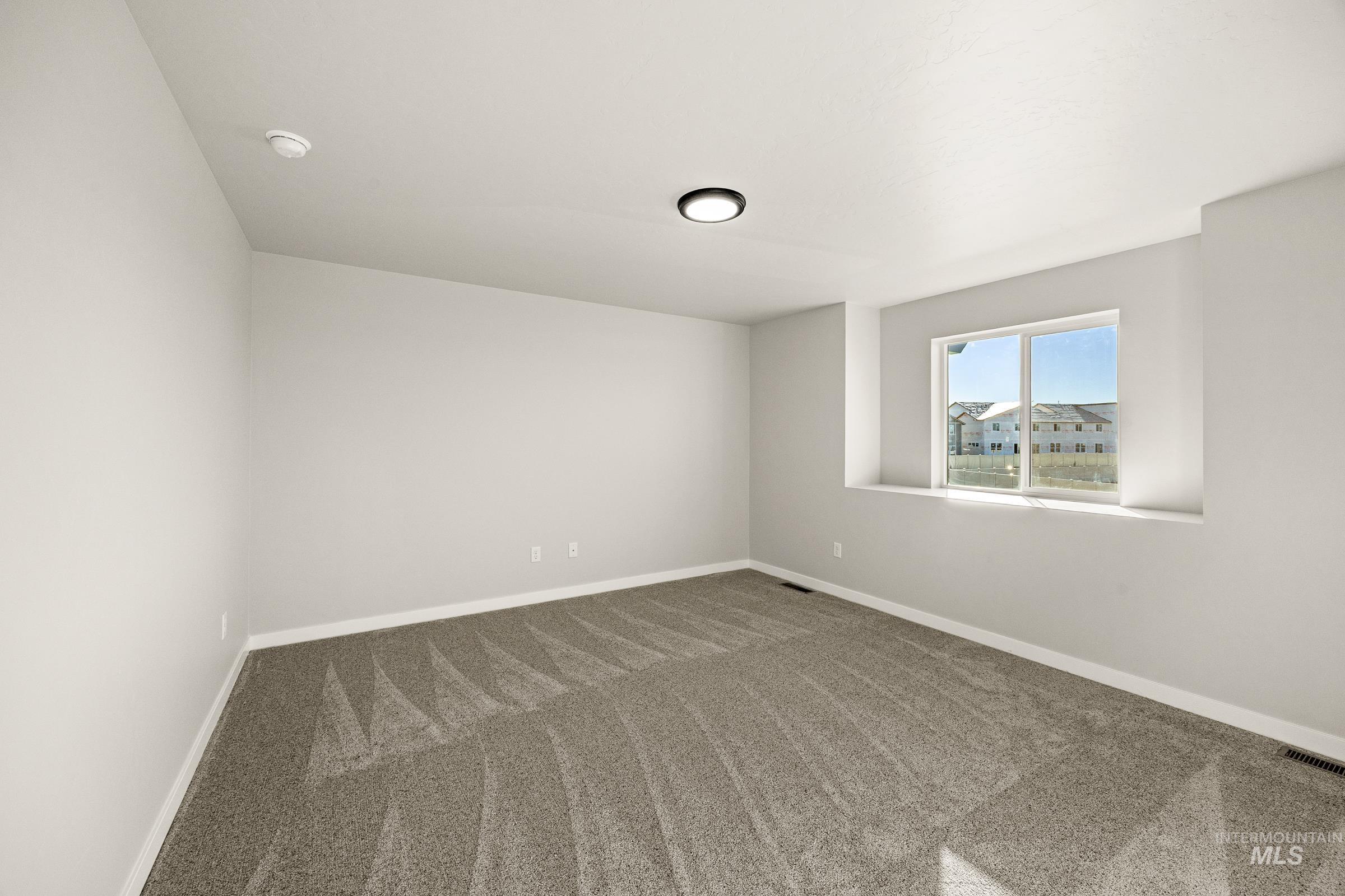 19592 Snowyside Way, Caldwell, Idaho 83605, 3 Bedrooms, 2.5 Bathrooms, Residential For Sale, Price $419,990, 98974819