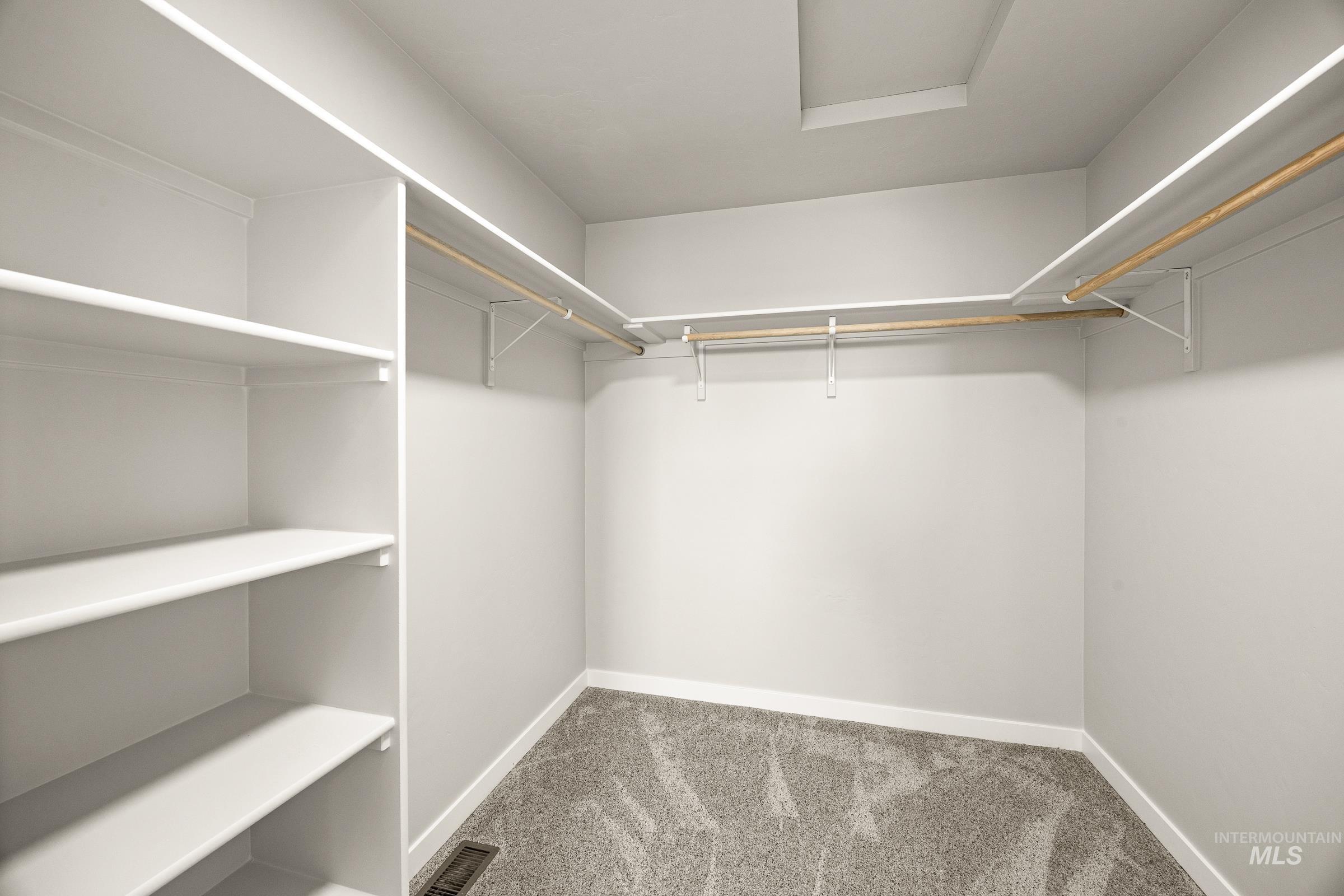 19592 Snowyside Way, Caldwell, Idaho 83605, 3 Bedrooms, 2.5 Bathrooms, Residential For Sale, Price $419,990, 98974819