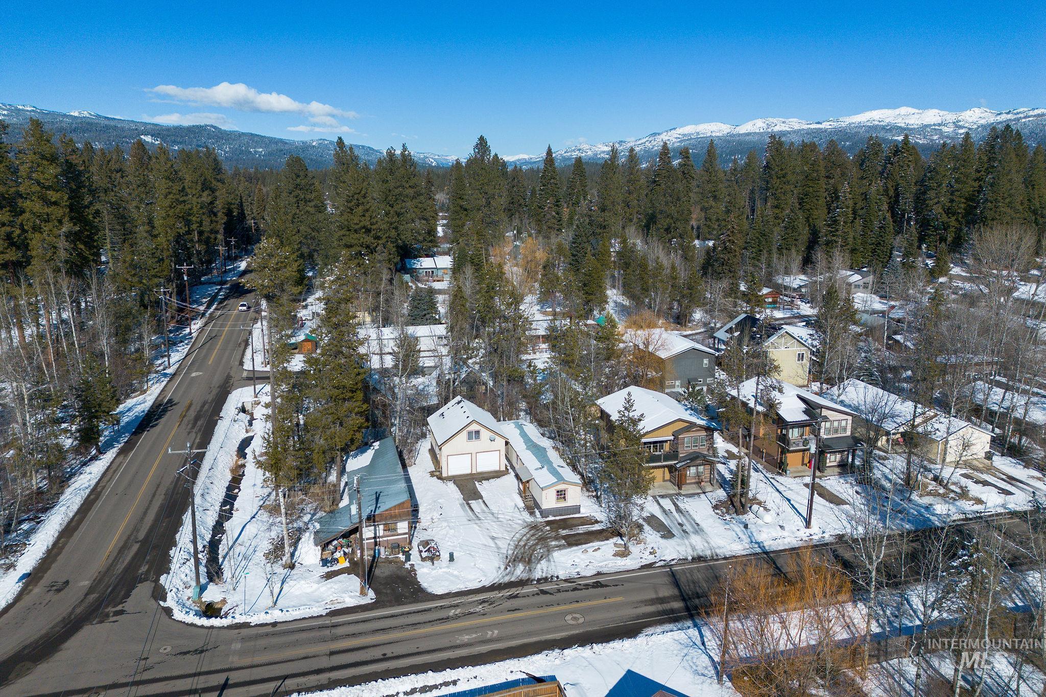 703 Wooley Ave, McCall, Idaho 83638, 3 Bedrooms, 3 Bathrooms, Residential For Sale, Price $449,000, 98974820