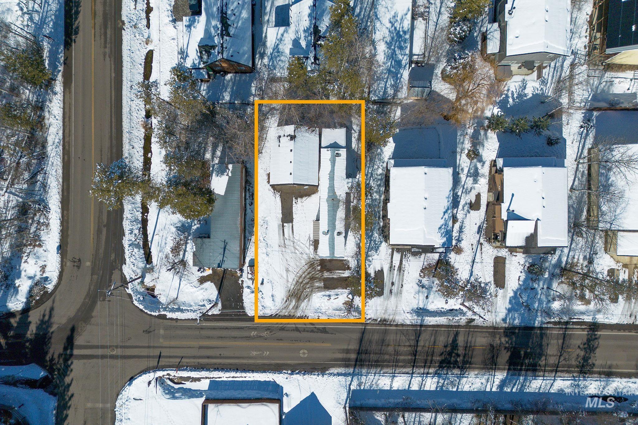 703 Wooley Ave, McCall, Idaho 83638, 3 Bedrooms, 3 Bathrooms, Residential For Sale, Price $449,000, 98974820