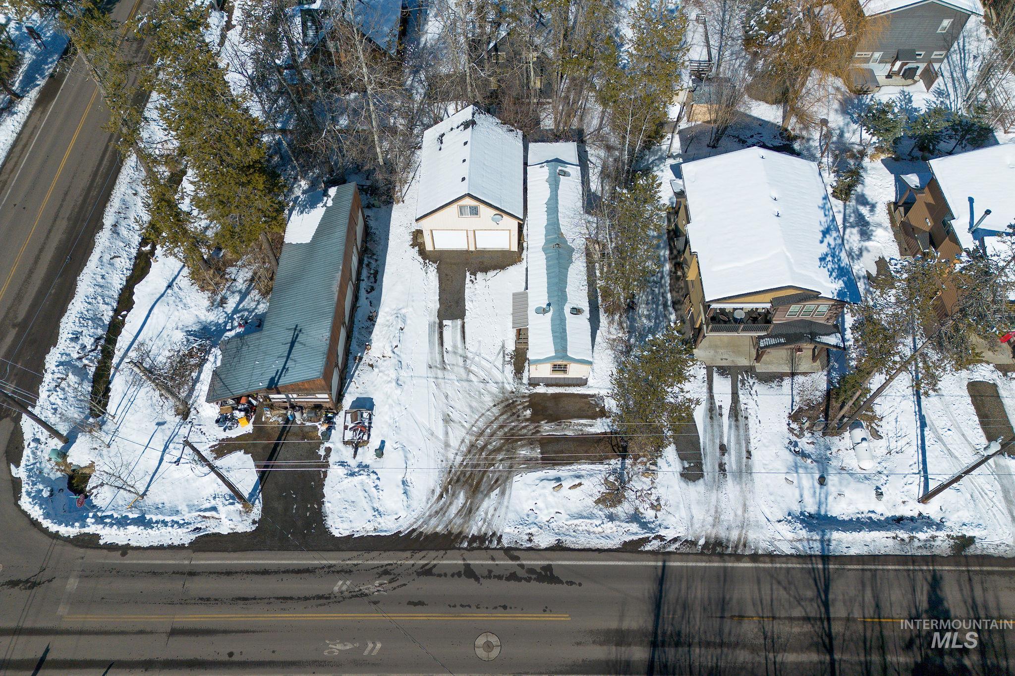 703 Wooley Ave, McCall, Idaho 83638, 3 Bedrooms, 3 Bathrooms, Residential For Sale, Price $449,000, 98974820