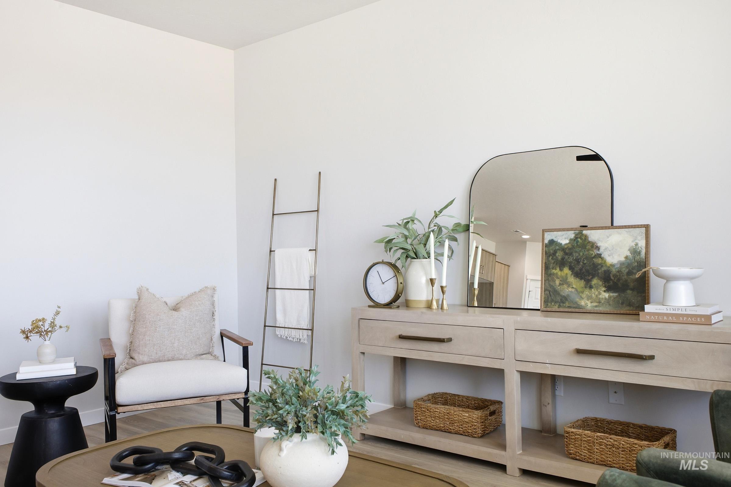 1641 Dyer St, Middleton, Idaho 83644, 4 Bedrooms, 2.5 Bathrooms, Residential For Sale, Price $589,990,MLS 98974821