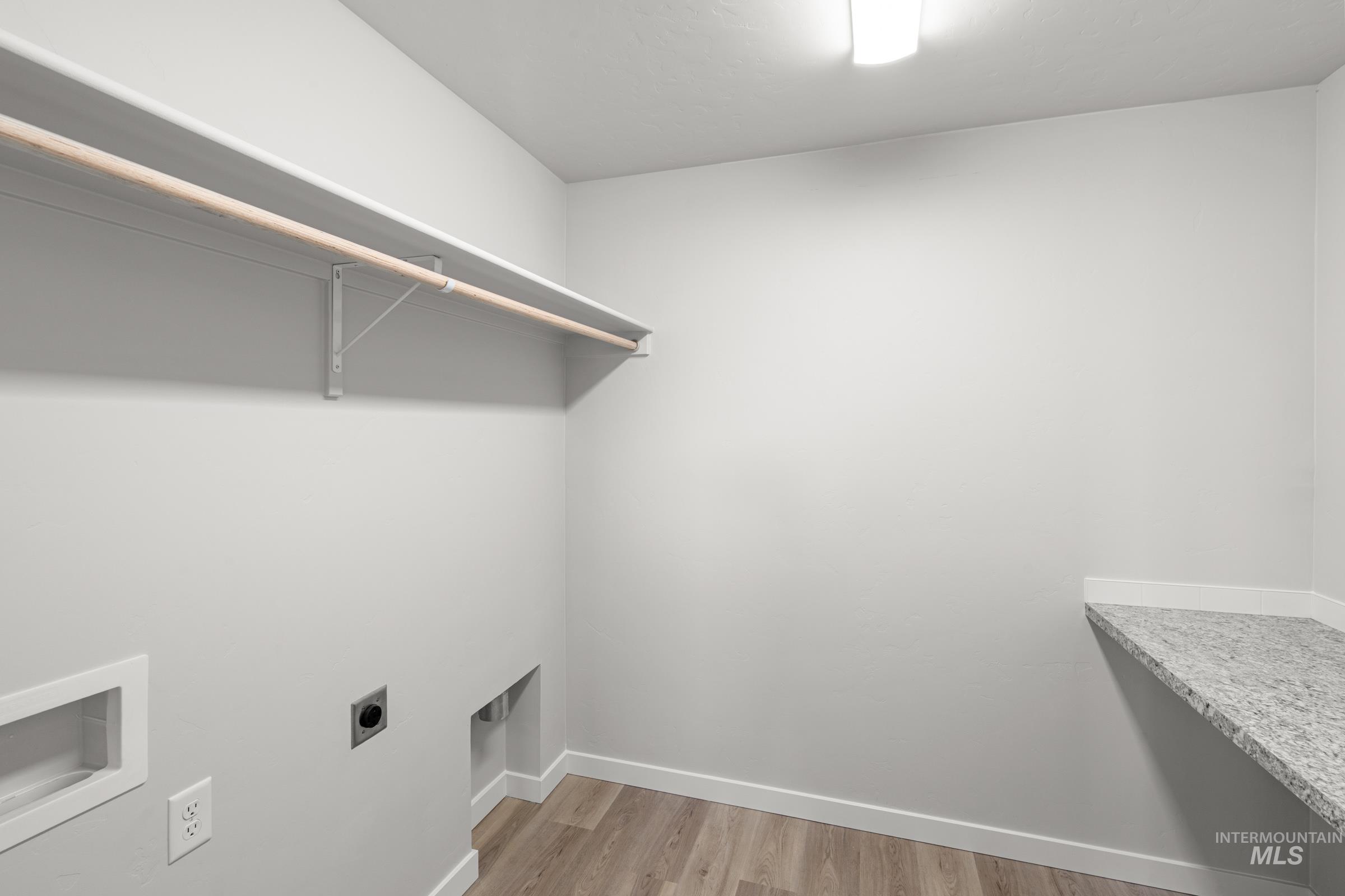 1641 Dyer St, Middleton, Idaho 83644, 4 Bedrooms, 2.5 Bathrooms, Residential For Sale, Price $589,990, 98974821