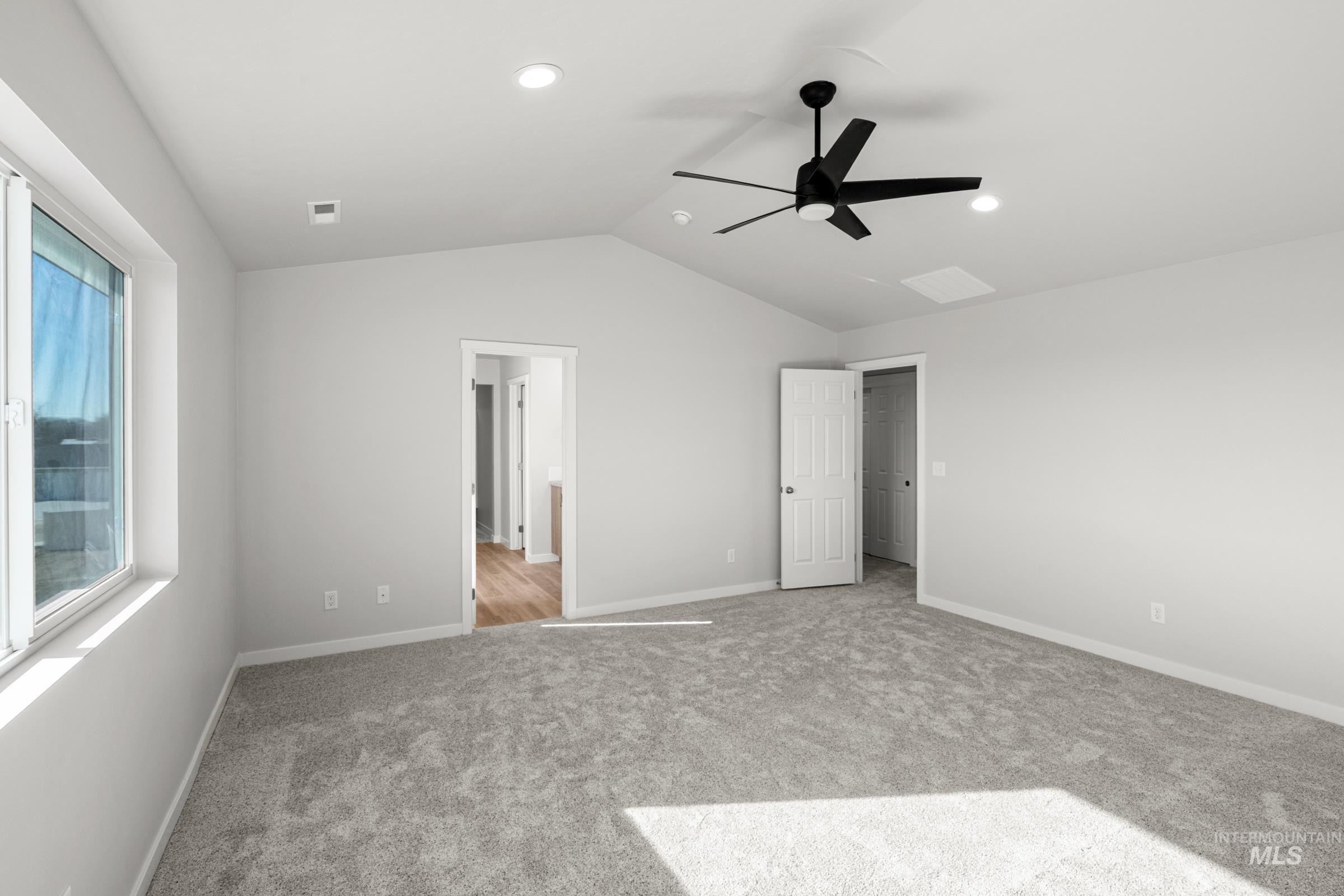 1641 Dyer St, Middleton, Idaho 83644, 4 Bedrooms, 2.5 Bathrooms, Residential For Sale, Price $589,990, 98974821