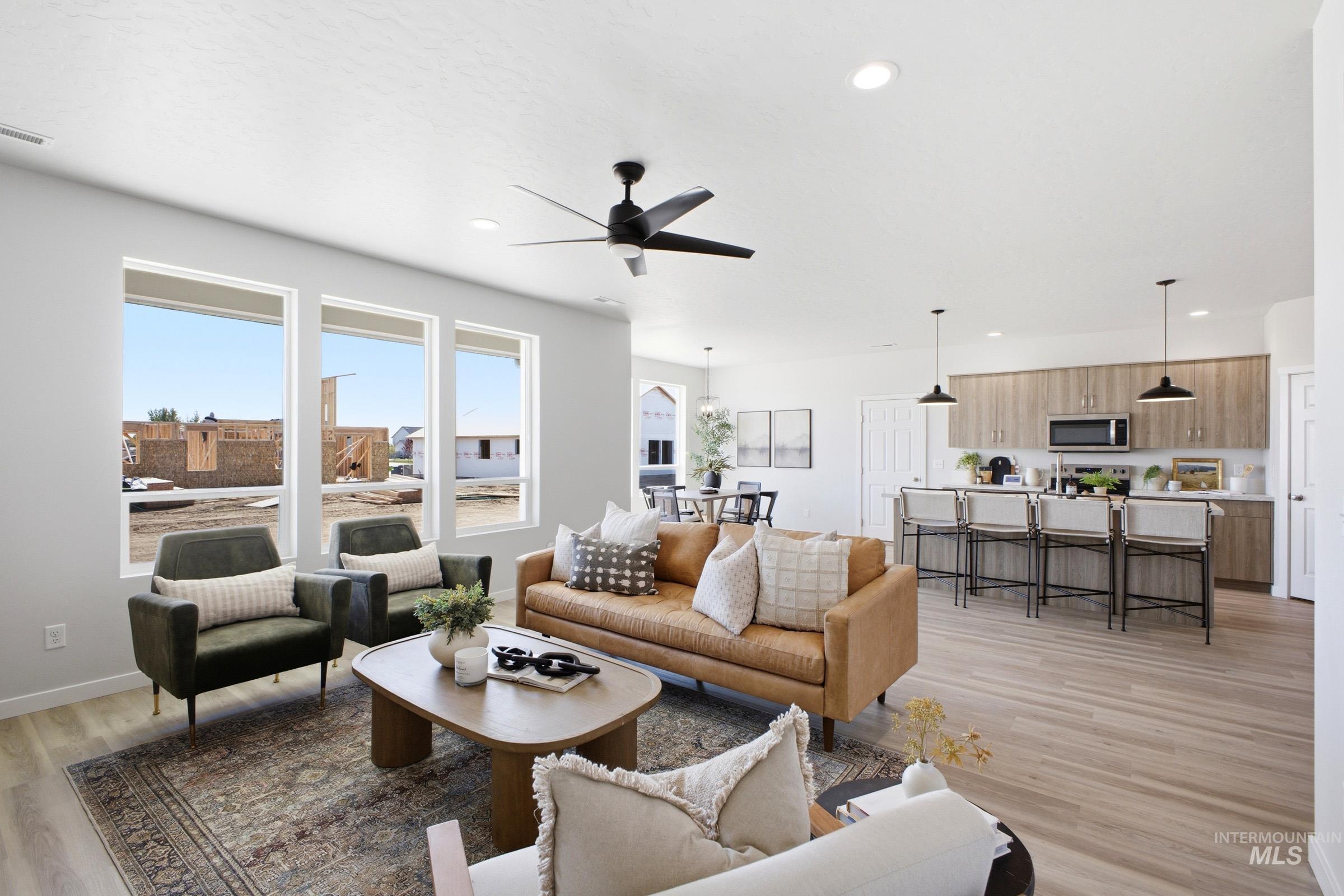 1641 Dyer St, Middleton, Idaho 83644, 4 Bedrooms, 2.5 Bathrooms, Residential For Sale, Price $589,990,MLS 98974821