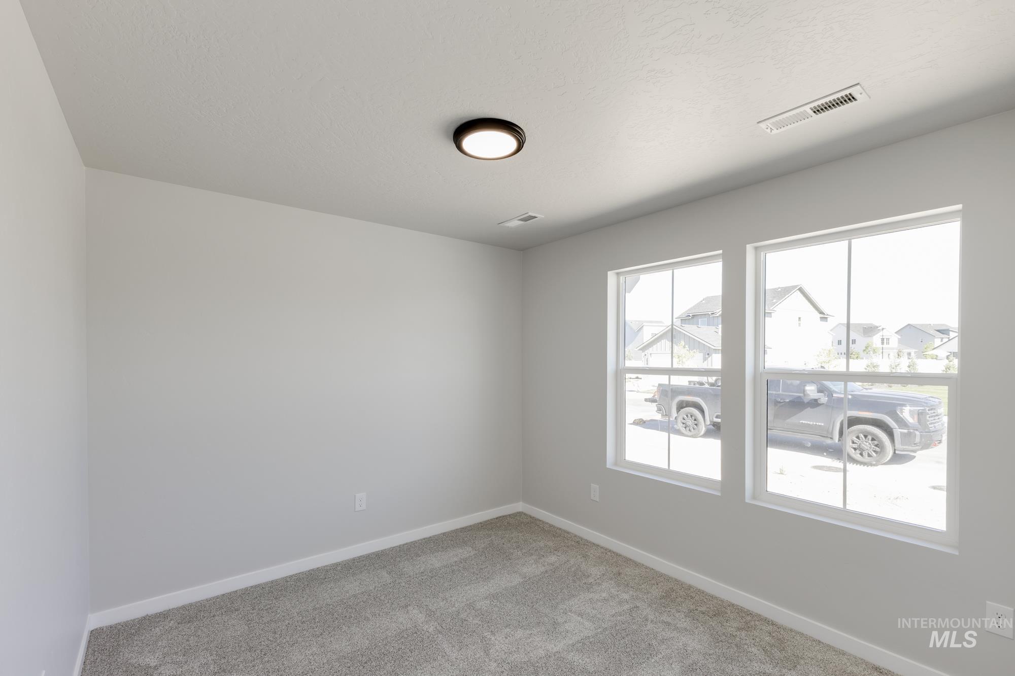 5456 S Bittercreek Ave, Meridian, Idaho 83642, 3 Bedrooms, 2 Bathrooms, Residential For Sale, Price $404,990,MLS 98974823