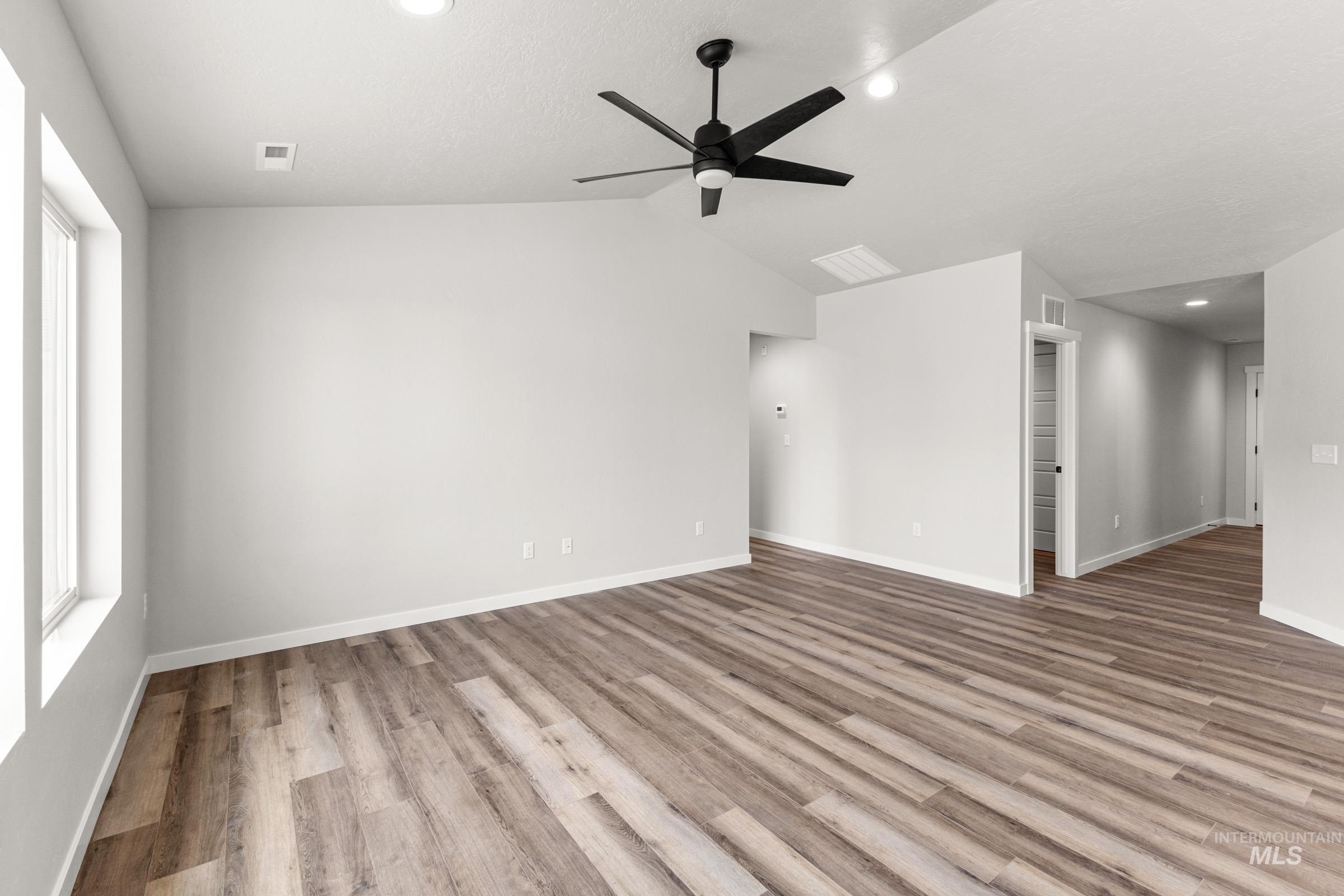 5456 S Bittercreek Ave, Meridian, Idaho 83642, 3 Bedrooms, 2 Bathrooms, Residential For Sale, Price $404,990, 98974823