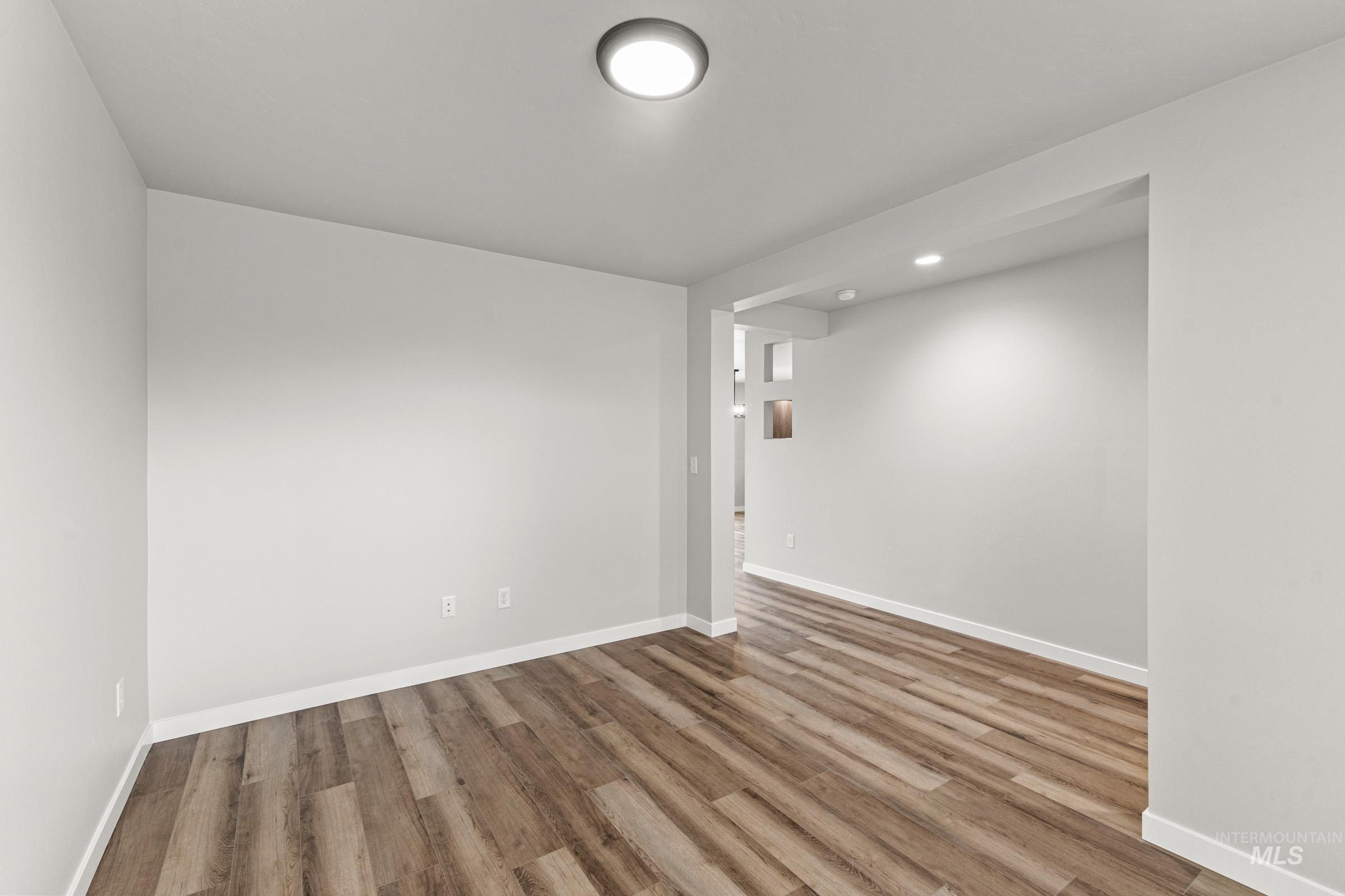 5408 S Desert Cactus Ave, Meridian, Idaho 83642, 4 Bedrooms, 2.5 Bathrooms, Residential For Sale, Price $479,990, 98974825